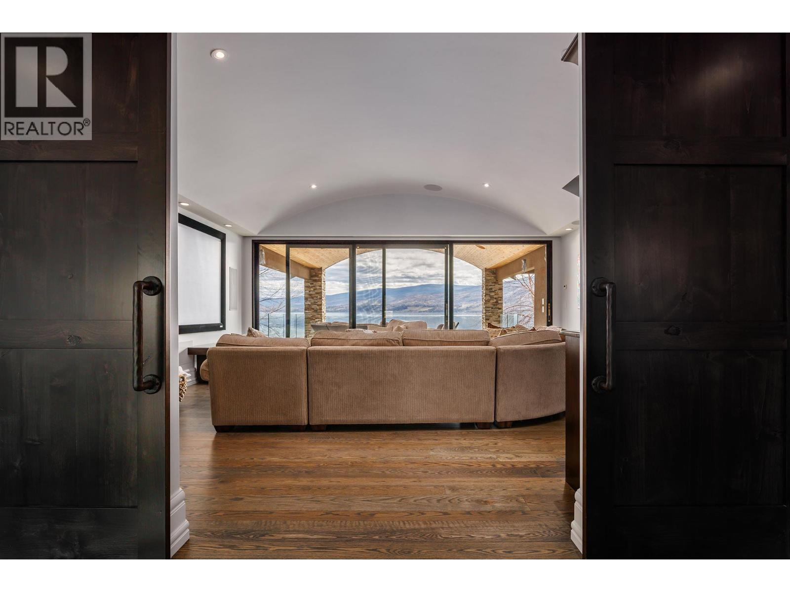 4165 Gellatly Road, West Kelowna