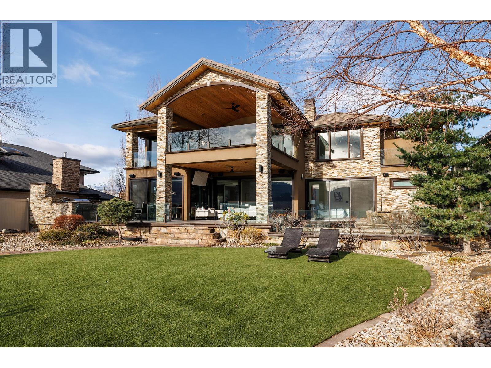 4165 Gellatly Road, West Kelowna