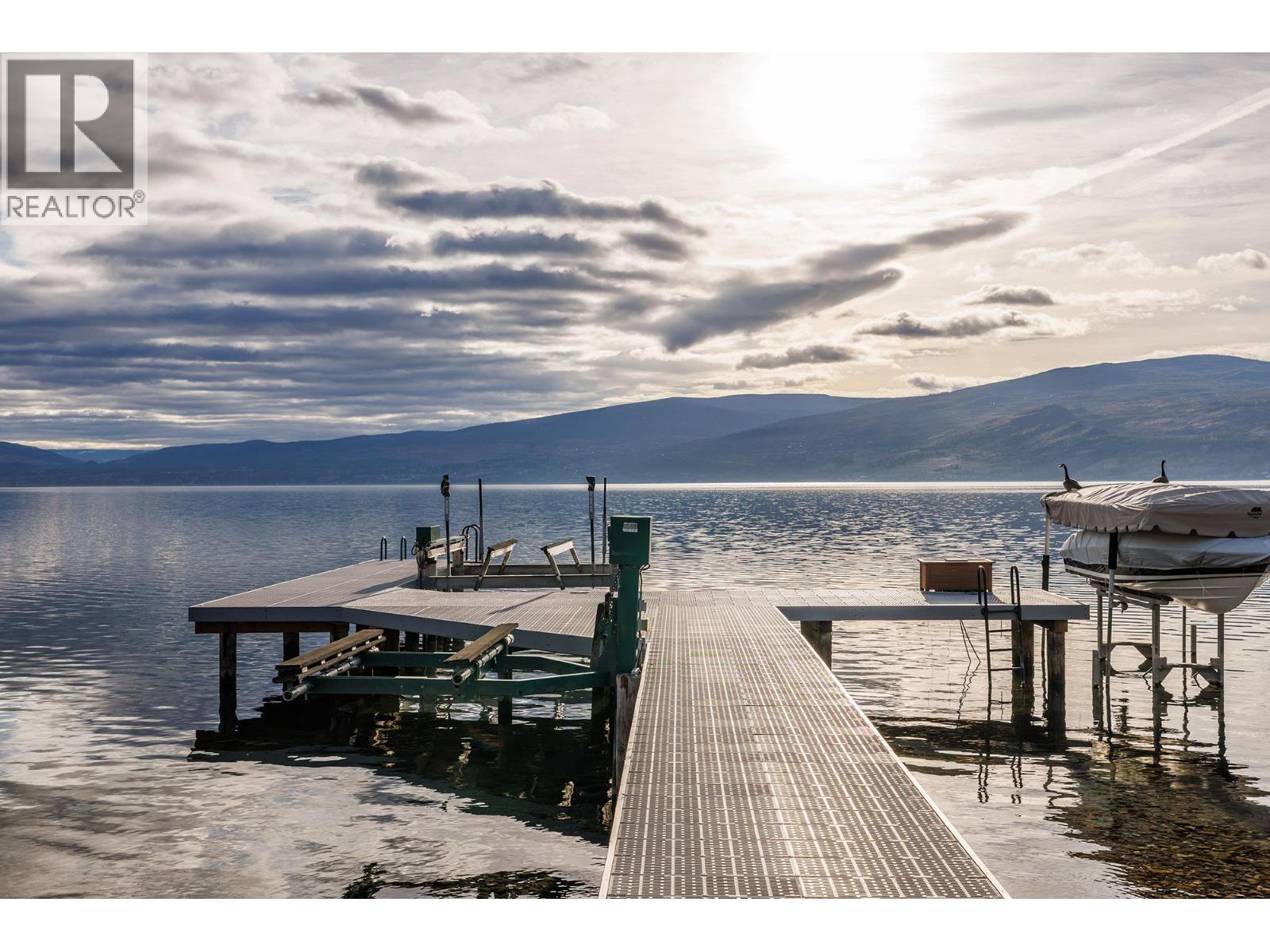 4165 Gellatly Road, West Kelowna