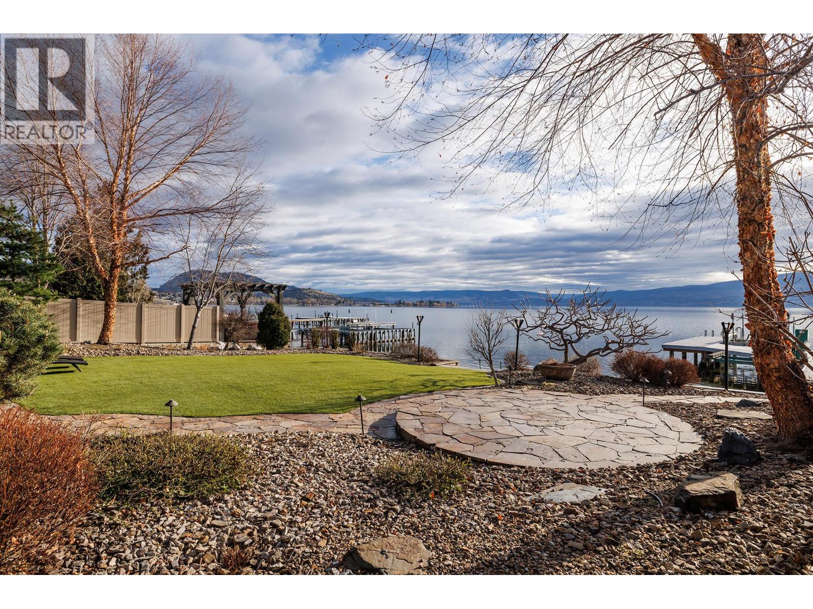 4165 Gellatly Road, West Kelowna