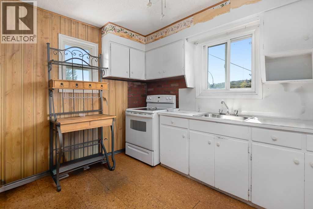 Single Family House Bungalow for Sale in  Bowness Road NW Montgomery Calgary 