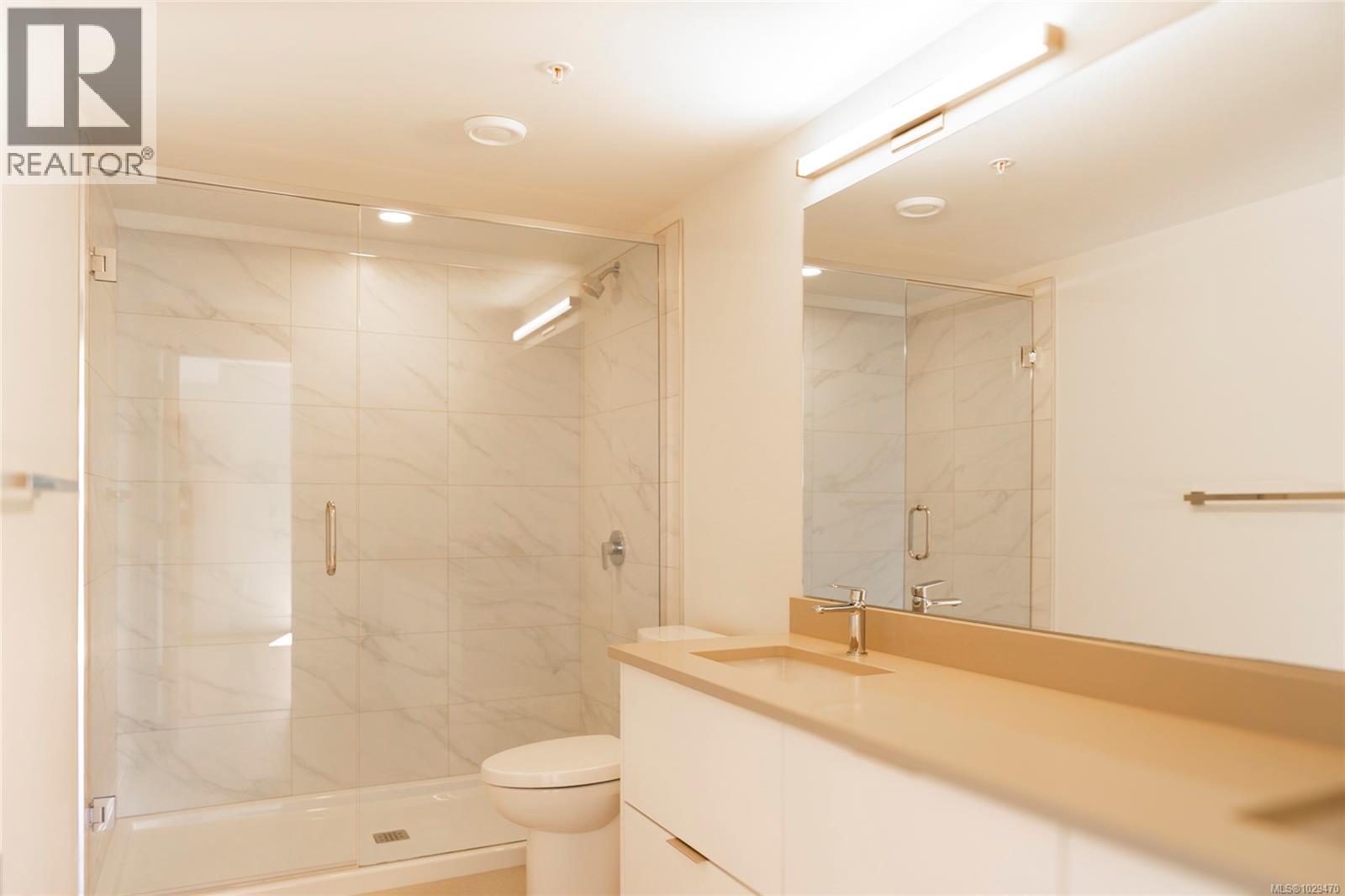 #507 45 HALIBURTON ST - 25