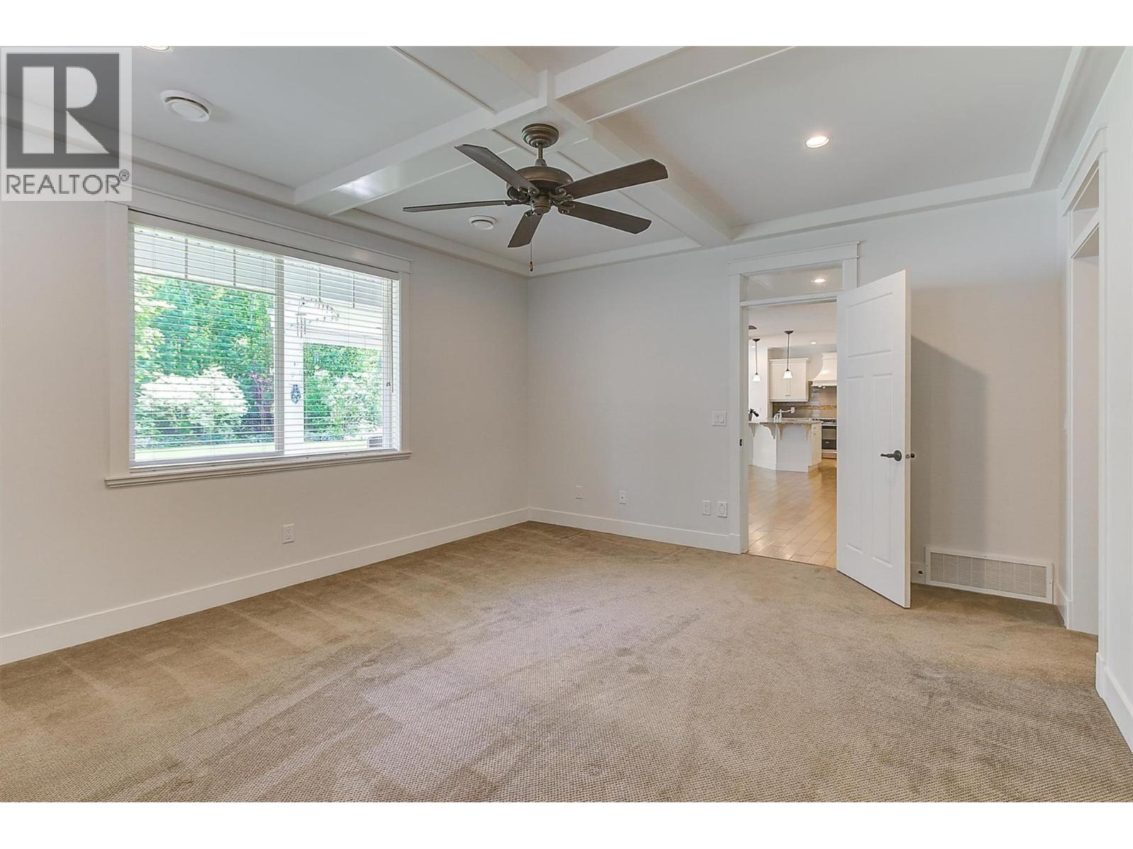 2423 Paramount Drive, West Kelowna