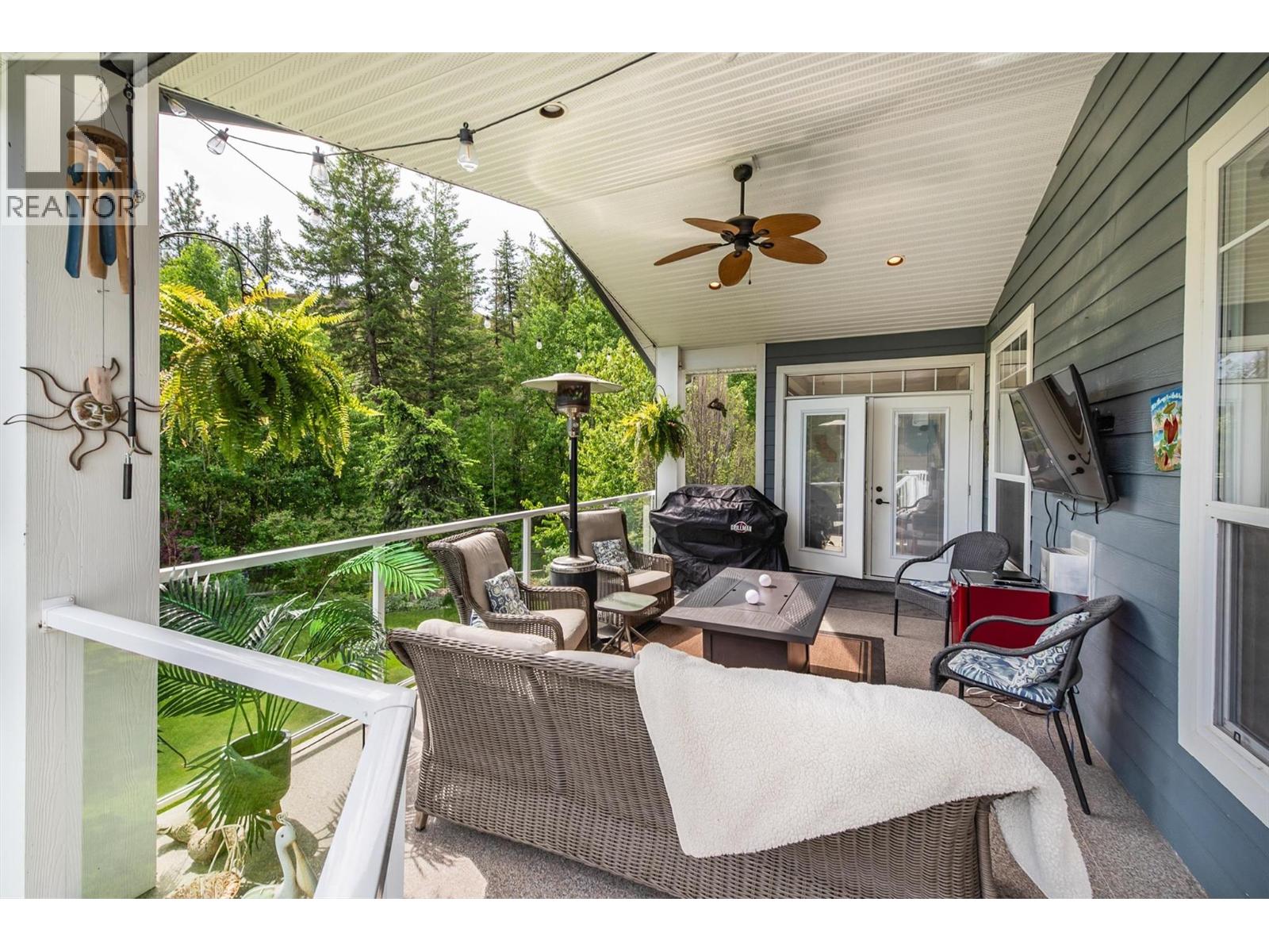 2423 Paramount Drive, West Kelowna