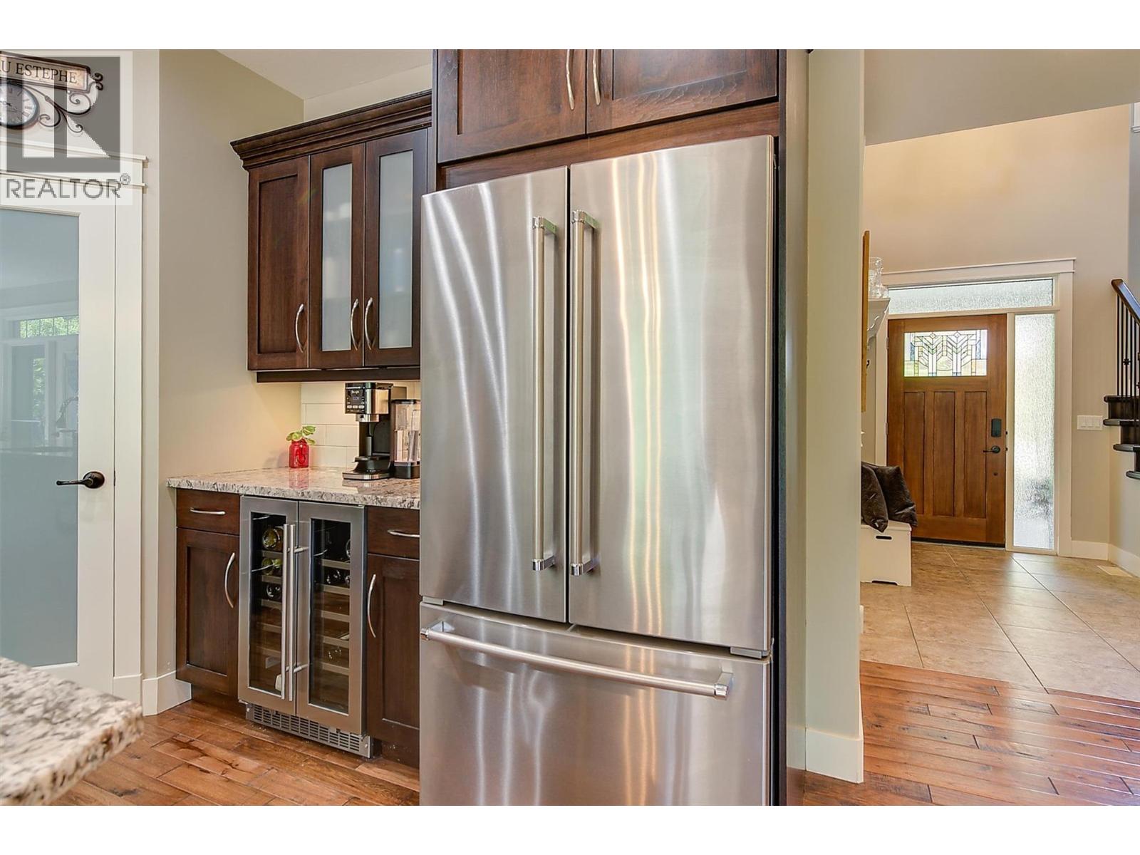 2423 Paramount Drive, West Kelowna