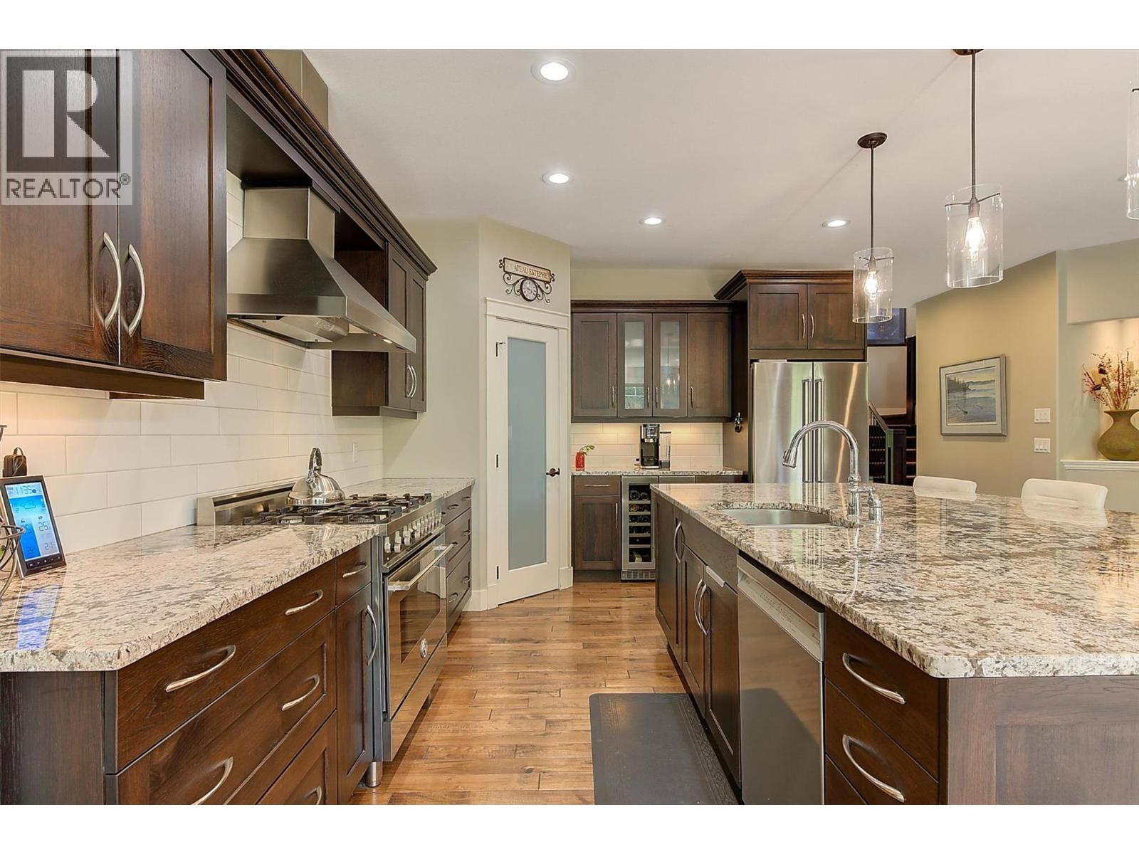 2423 Paramount Drive, West Kelowna