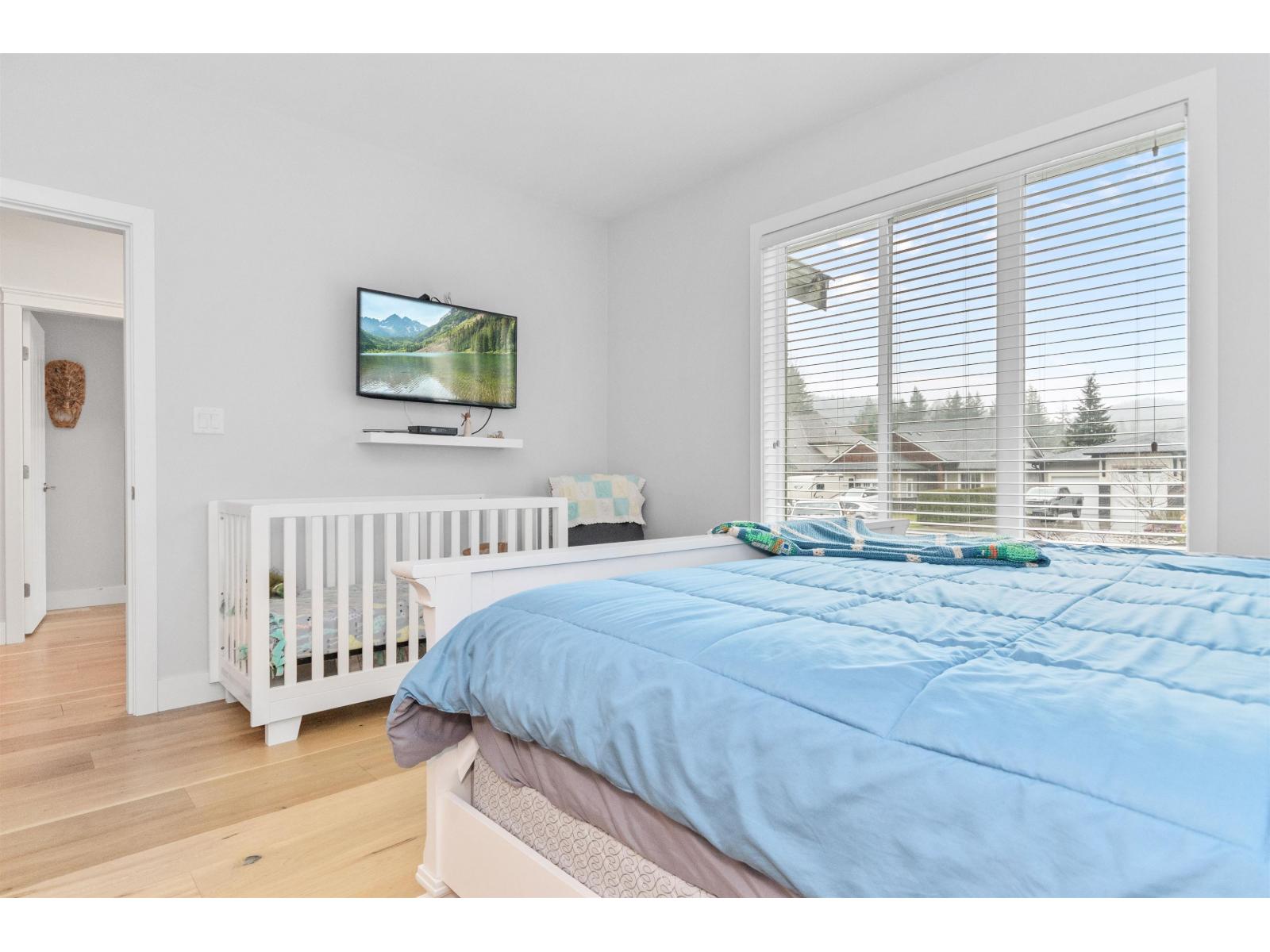 66044 OGILVIEW DRIVE, Kawkawa Lake