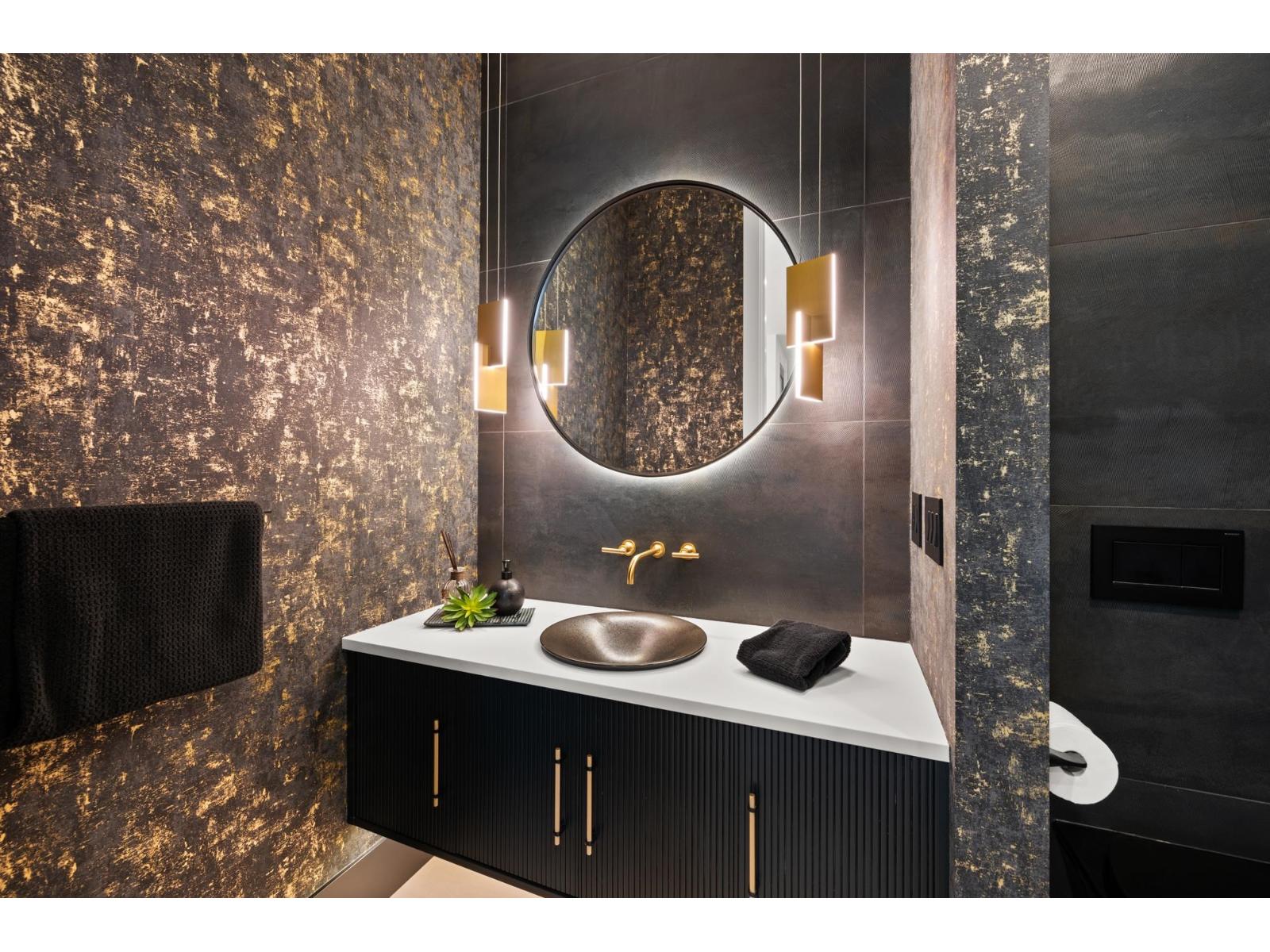 1255 KENT STREET, White Rock