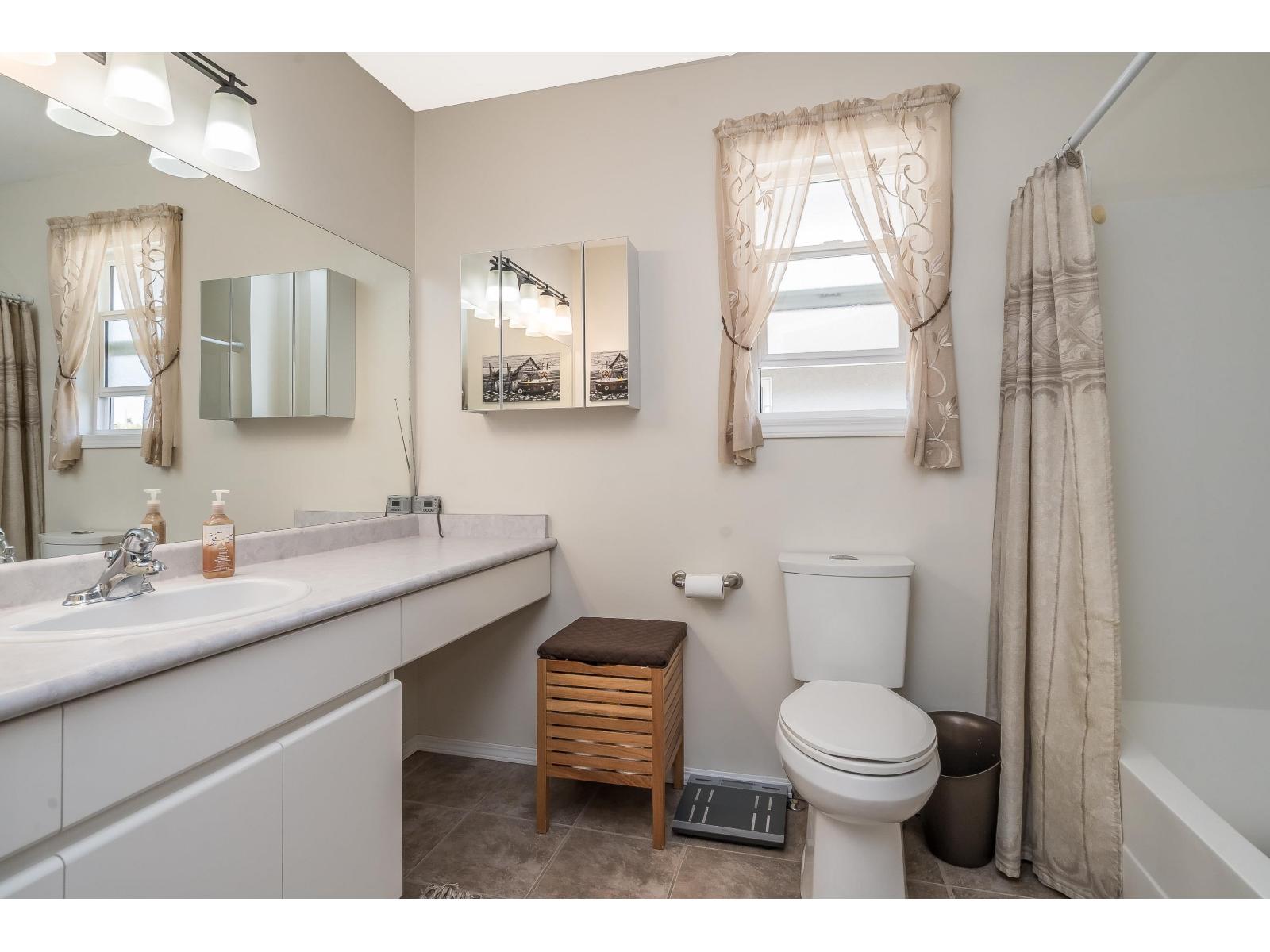 10067 MERRITT DRIVE, Fairfield Island, Chilliwack