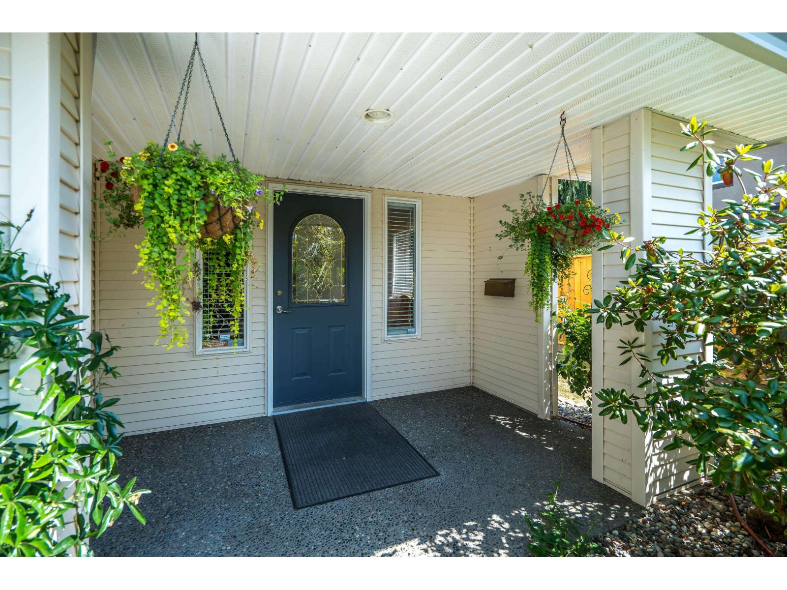 10067 MERRITT DRIVE, Fairfield Island, Chilliwack