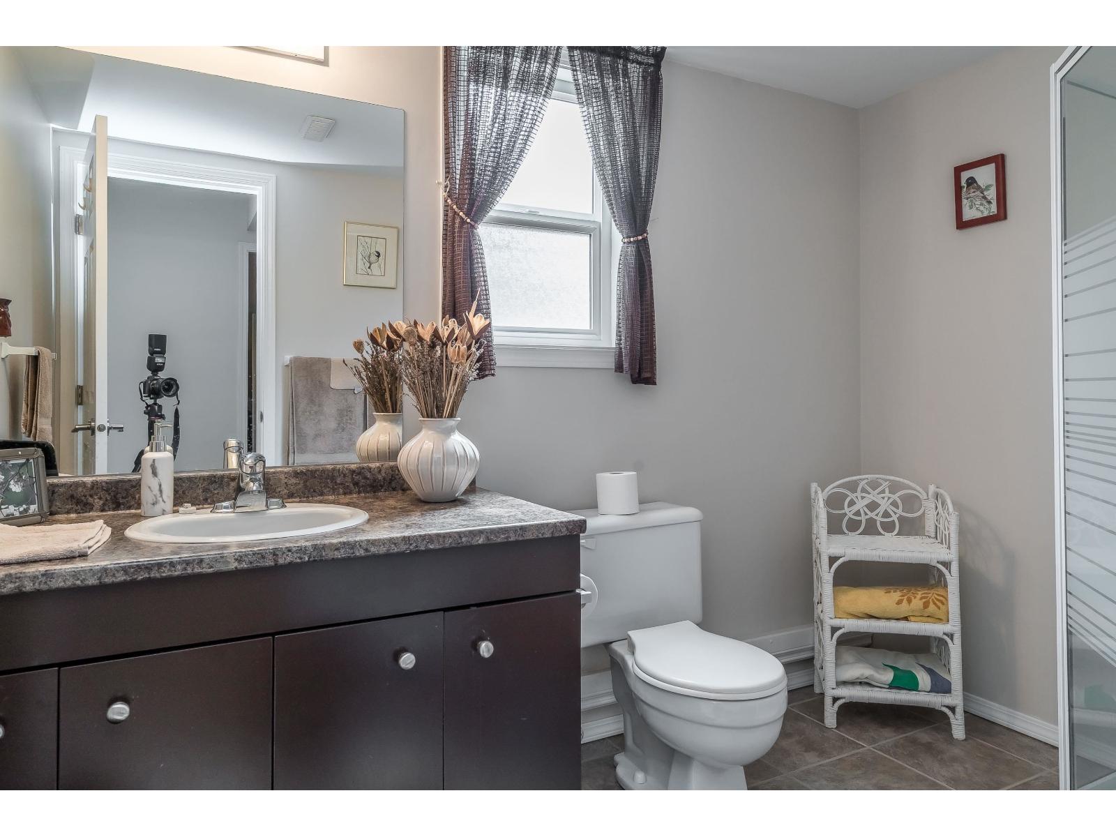 10067 MERRITT DRIVE, Fairfield Island, Chilliwack