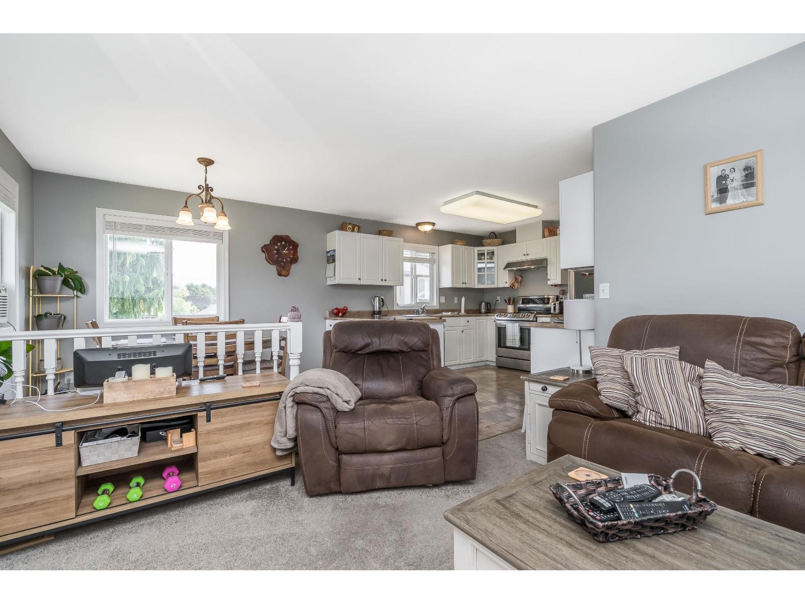 10067 MERRITT DRIVE, Fairfield Island, Chilliwack