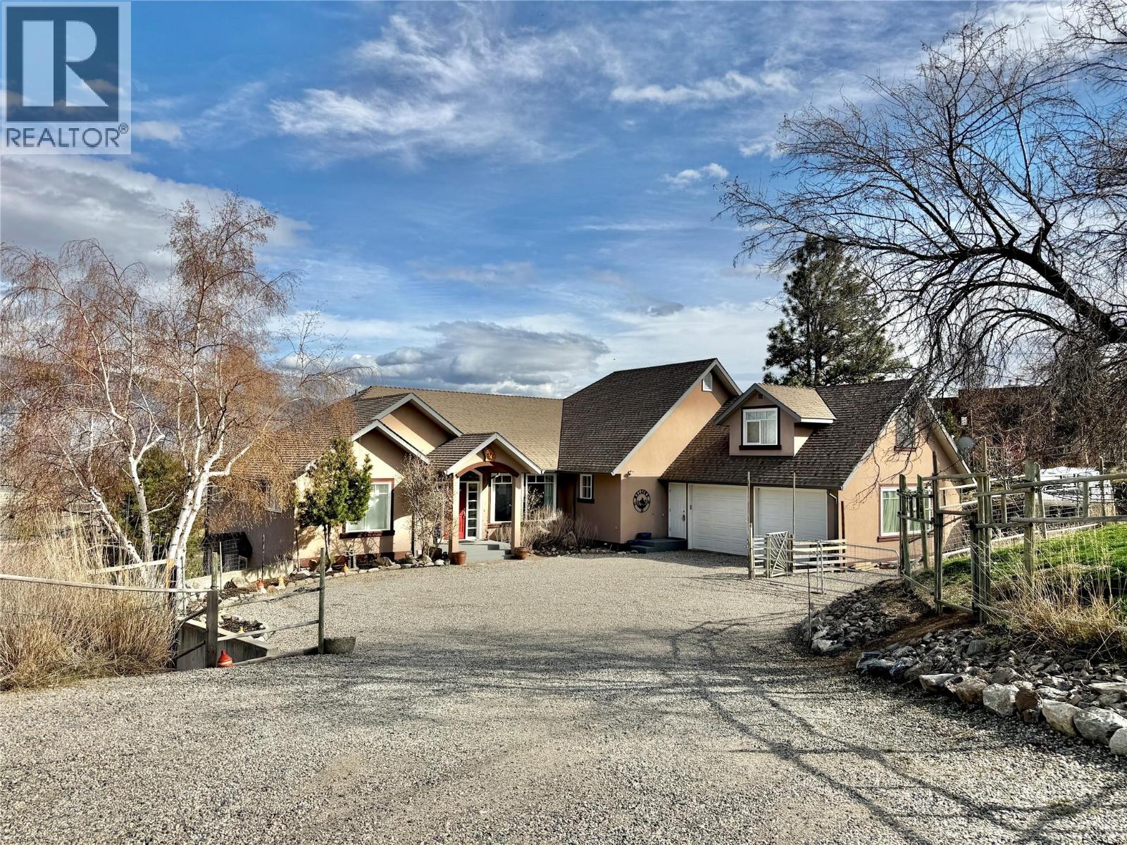 614 Wilson Mountain Road, Oliver