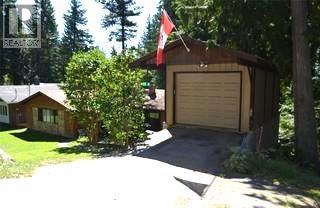 7508 Crowfoot Drive, Anglemont