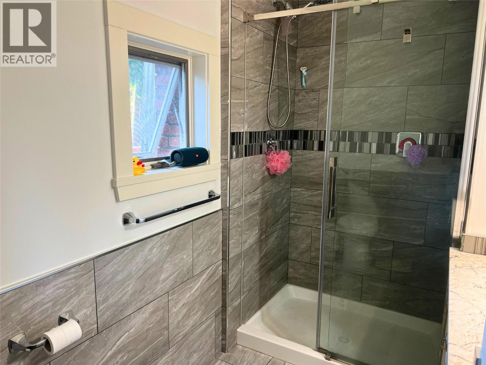 7508 Crowfoot Drive - 9