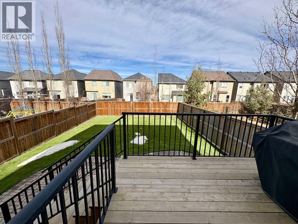 Single Family House for Sale in  Nolancrest Rise NW Nolan Hill Calgary 