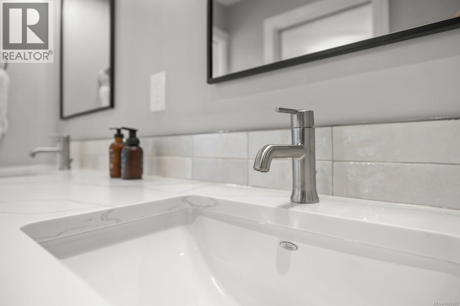 4425 HAPPY VALLEY RD - 15