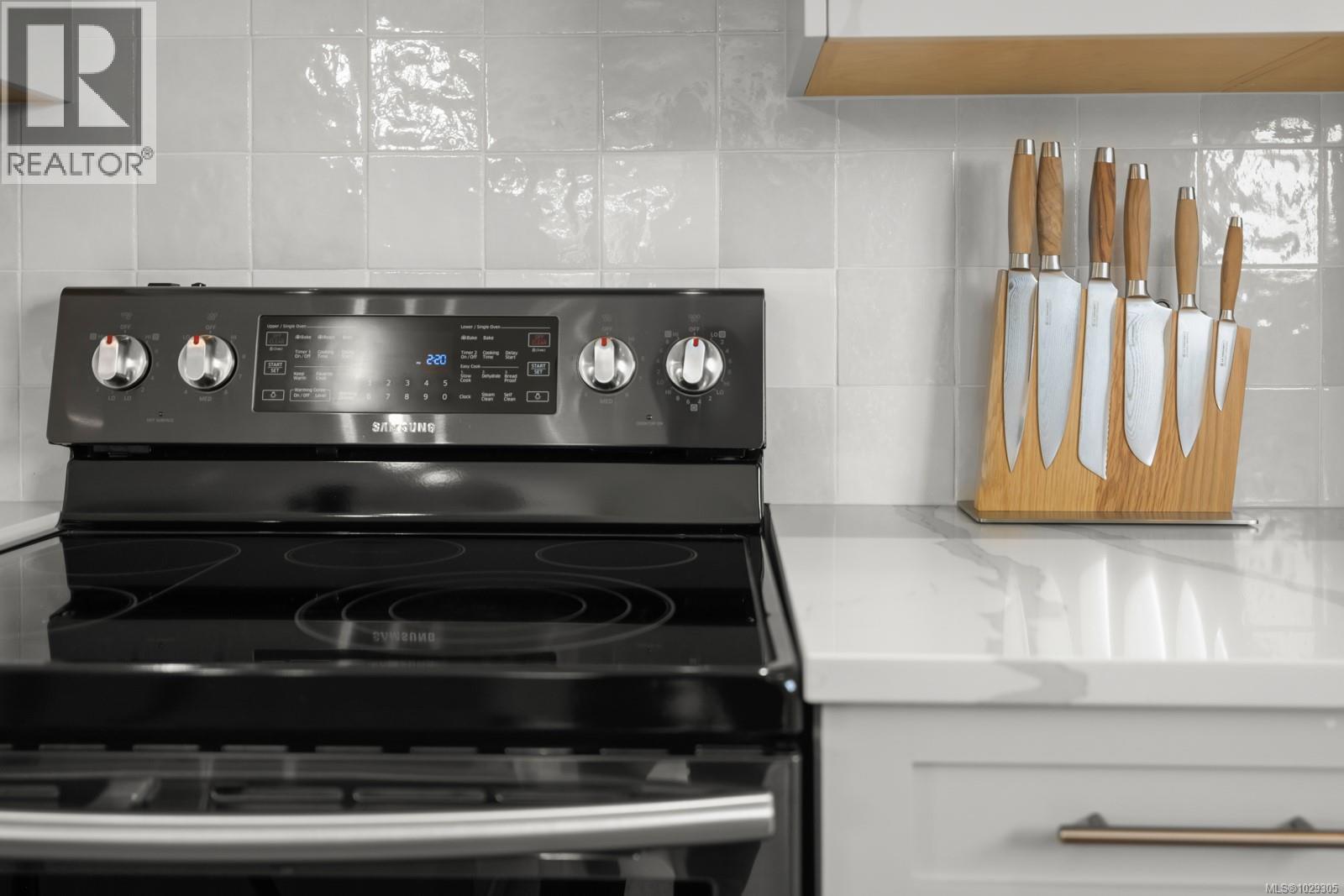 4425 HAPPY VALLEY RD - 6