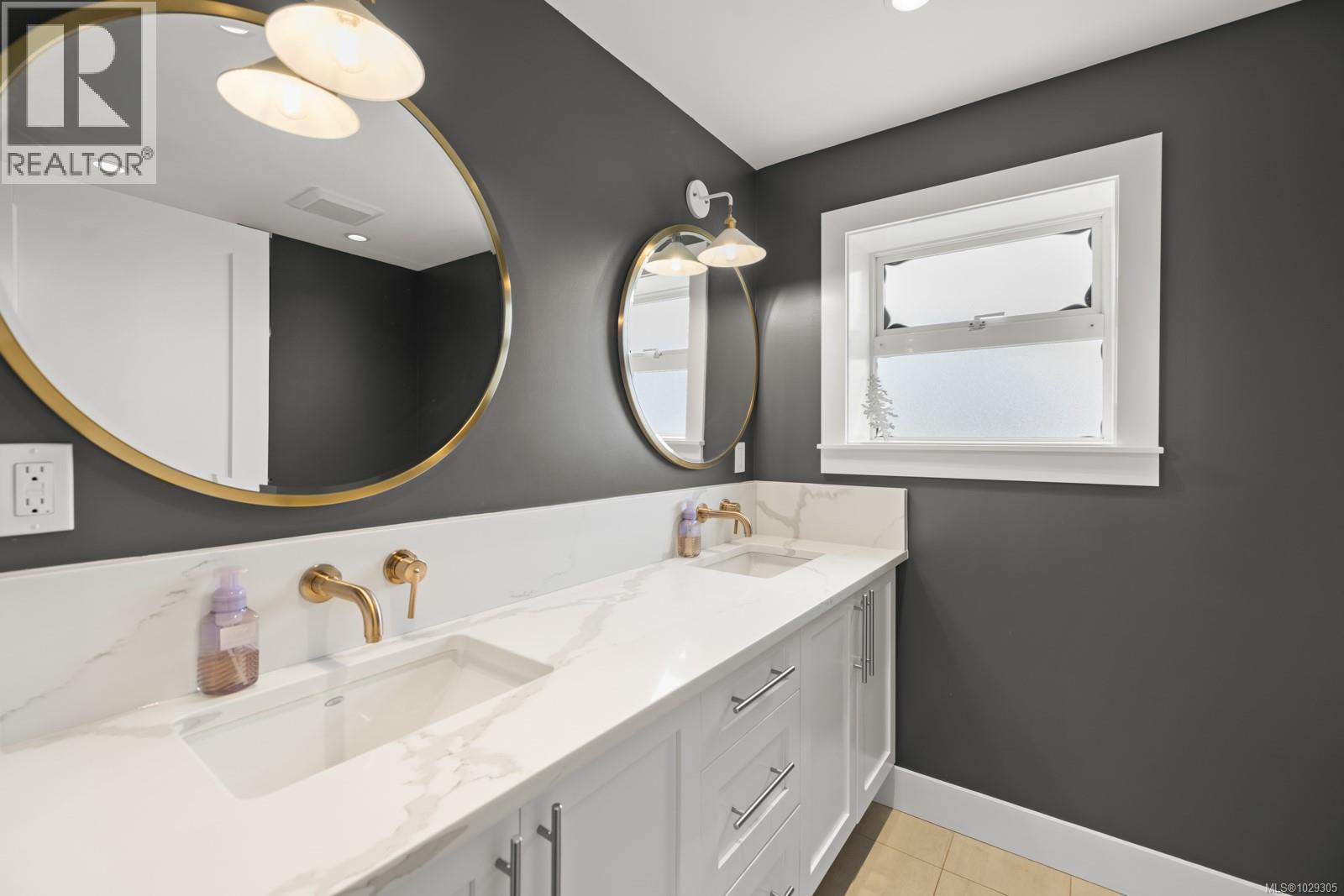 4425 HAPPY VALLEY RD - 20