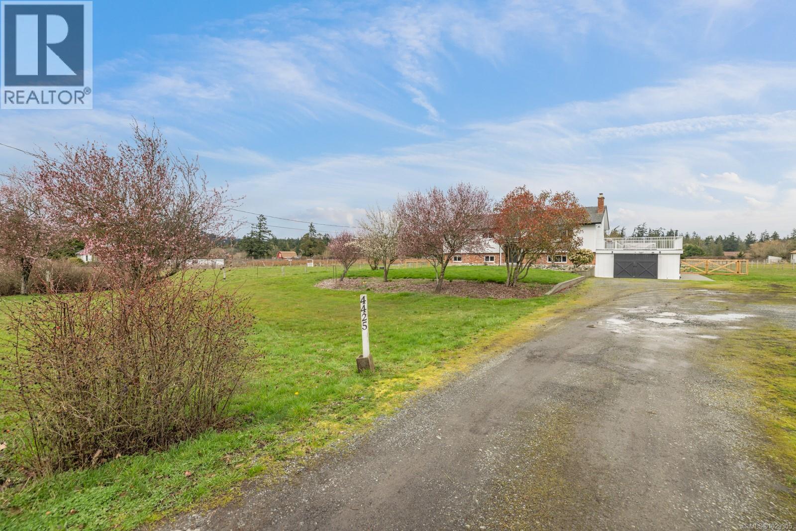 4425 HAPPY VALLEY RD - 35