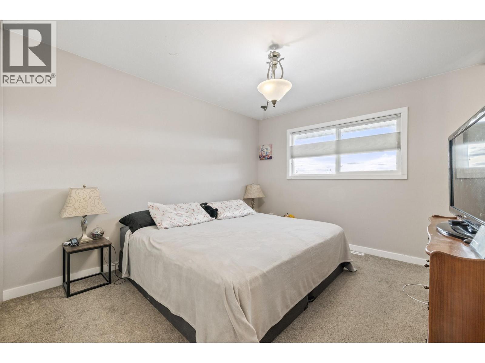 870 Dougall Road S, Kelowna