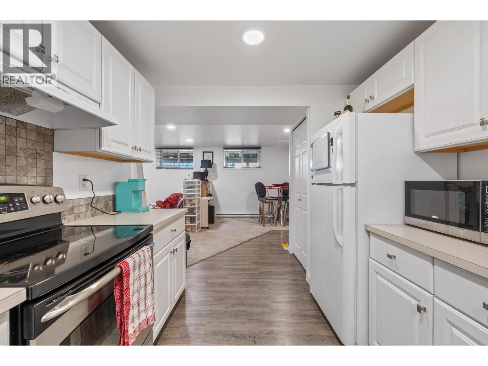 870 Dougall Road S, Kelowna