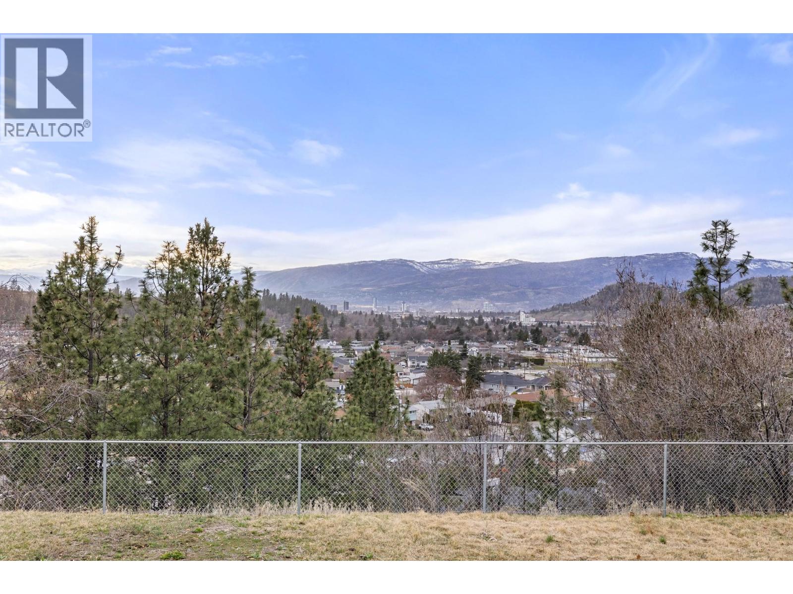 870 Dougall Road S, Kelowna