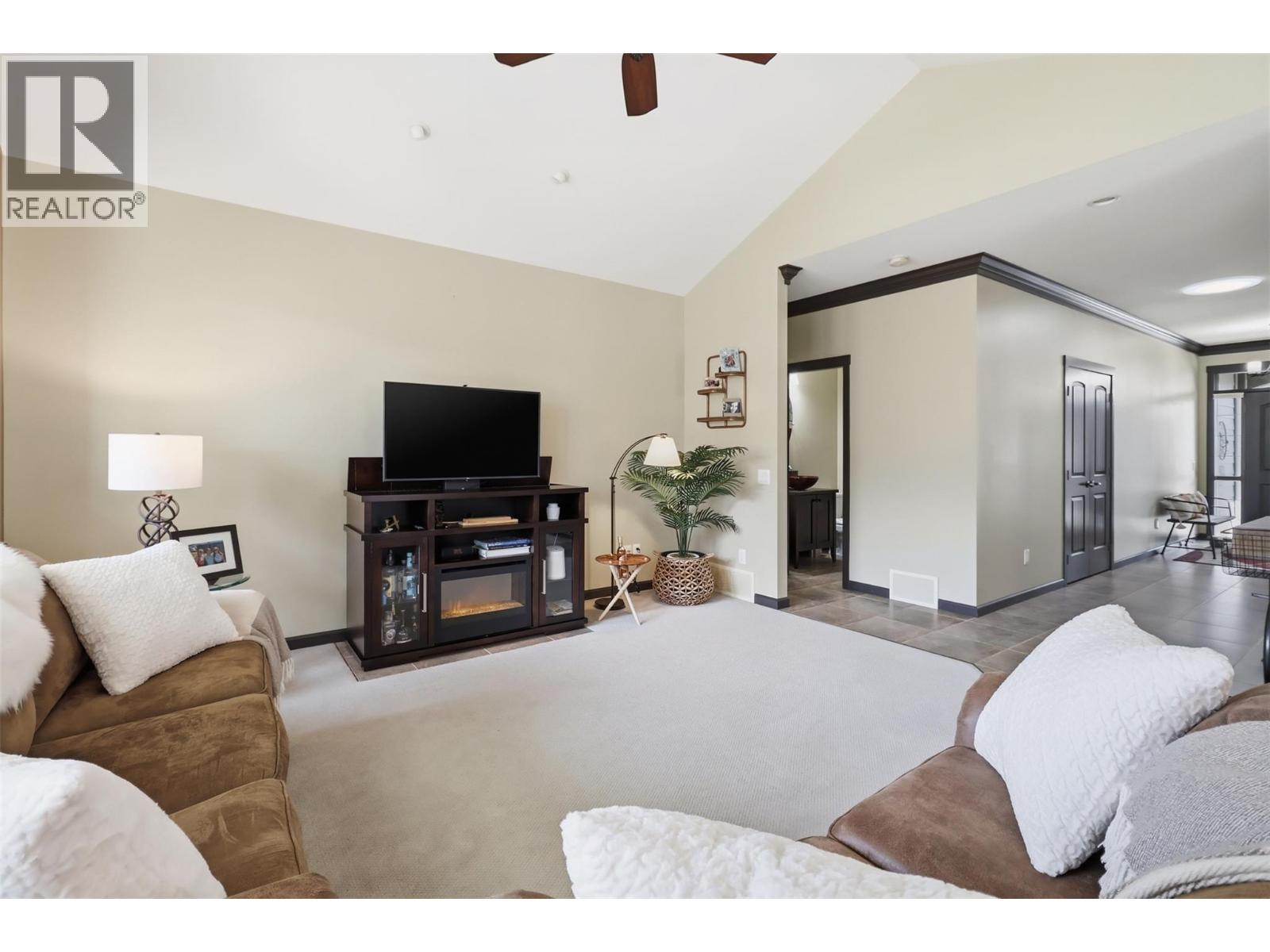 593 STONERIDGE DRIVE - 17