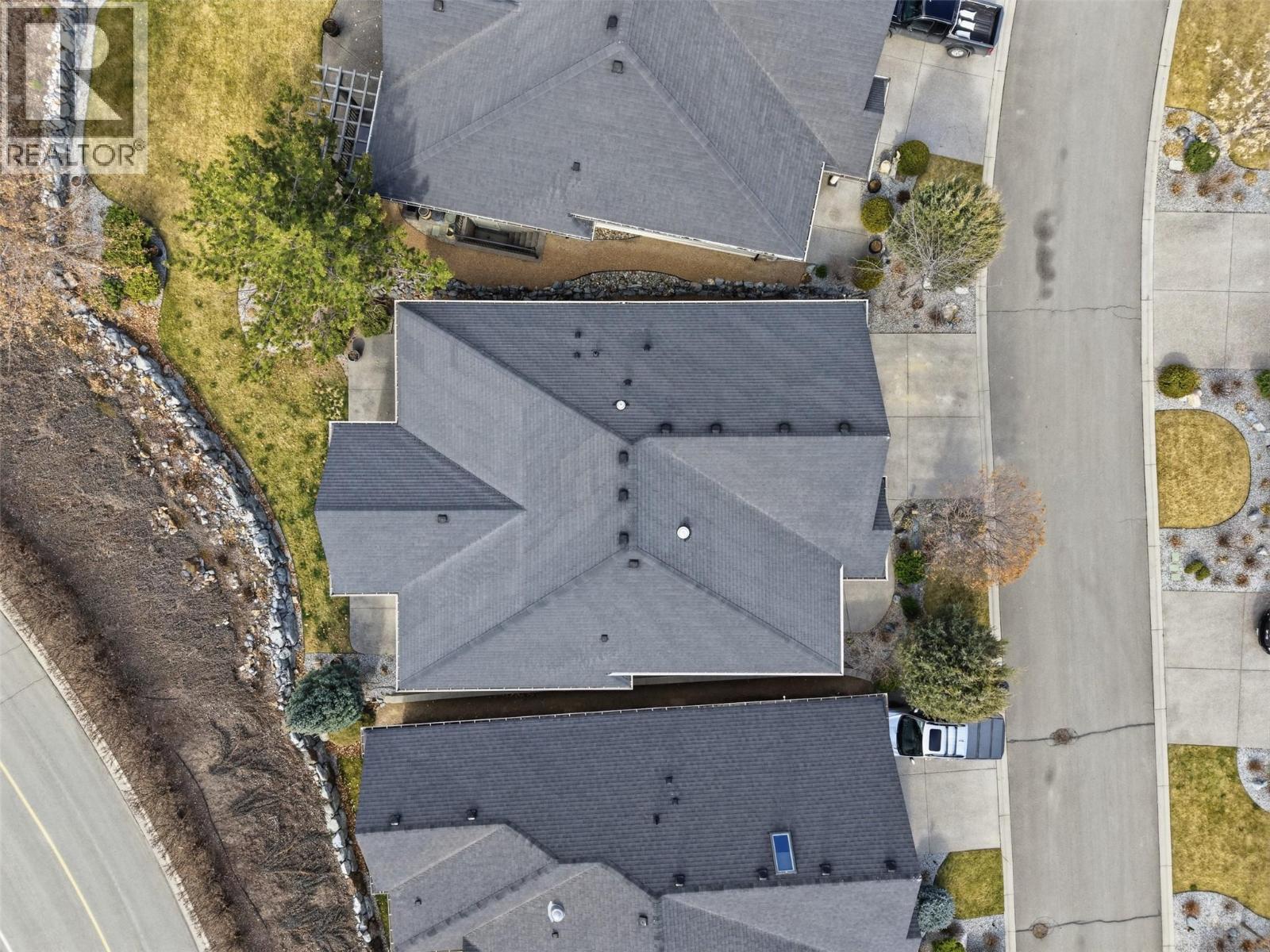 593 STONERIDGE DRIVE - 38