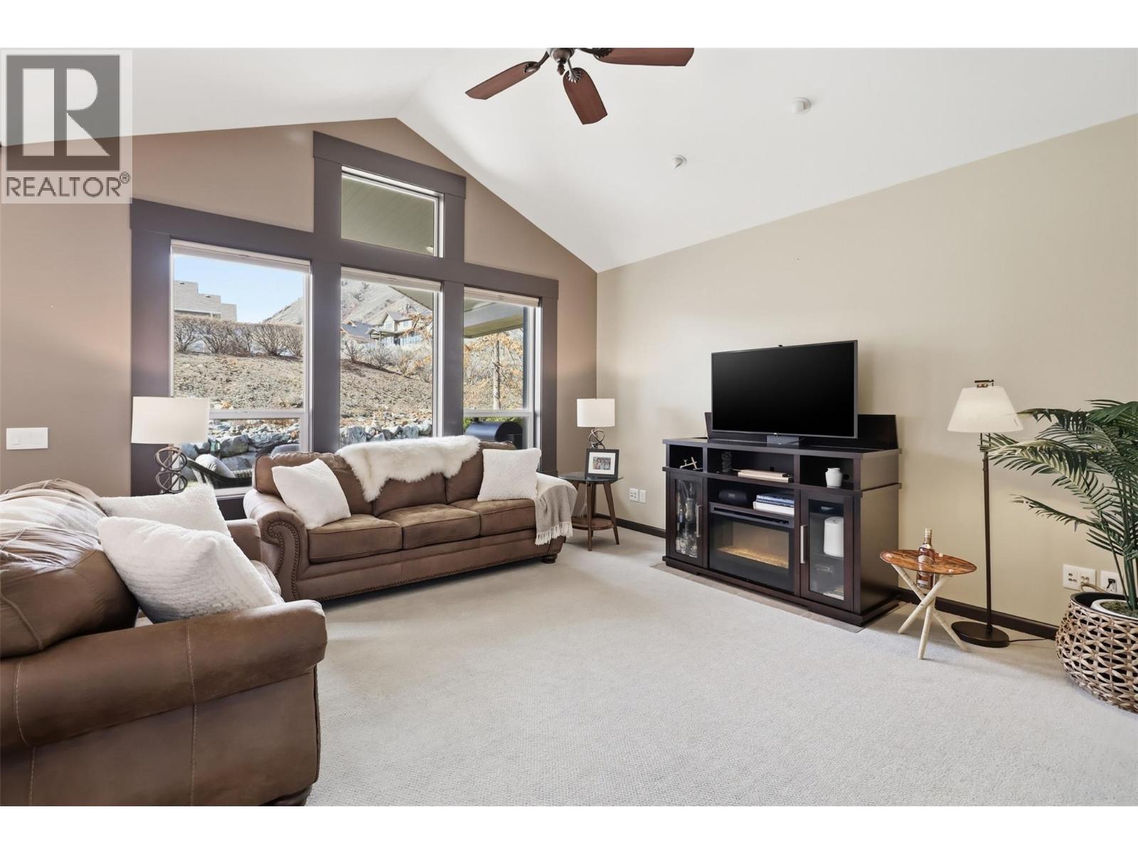 593 STONERIDGE DRIVE - 16