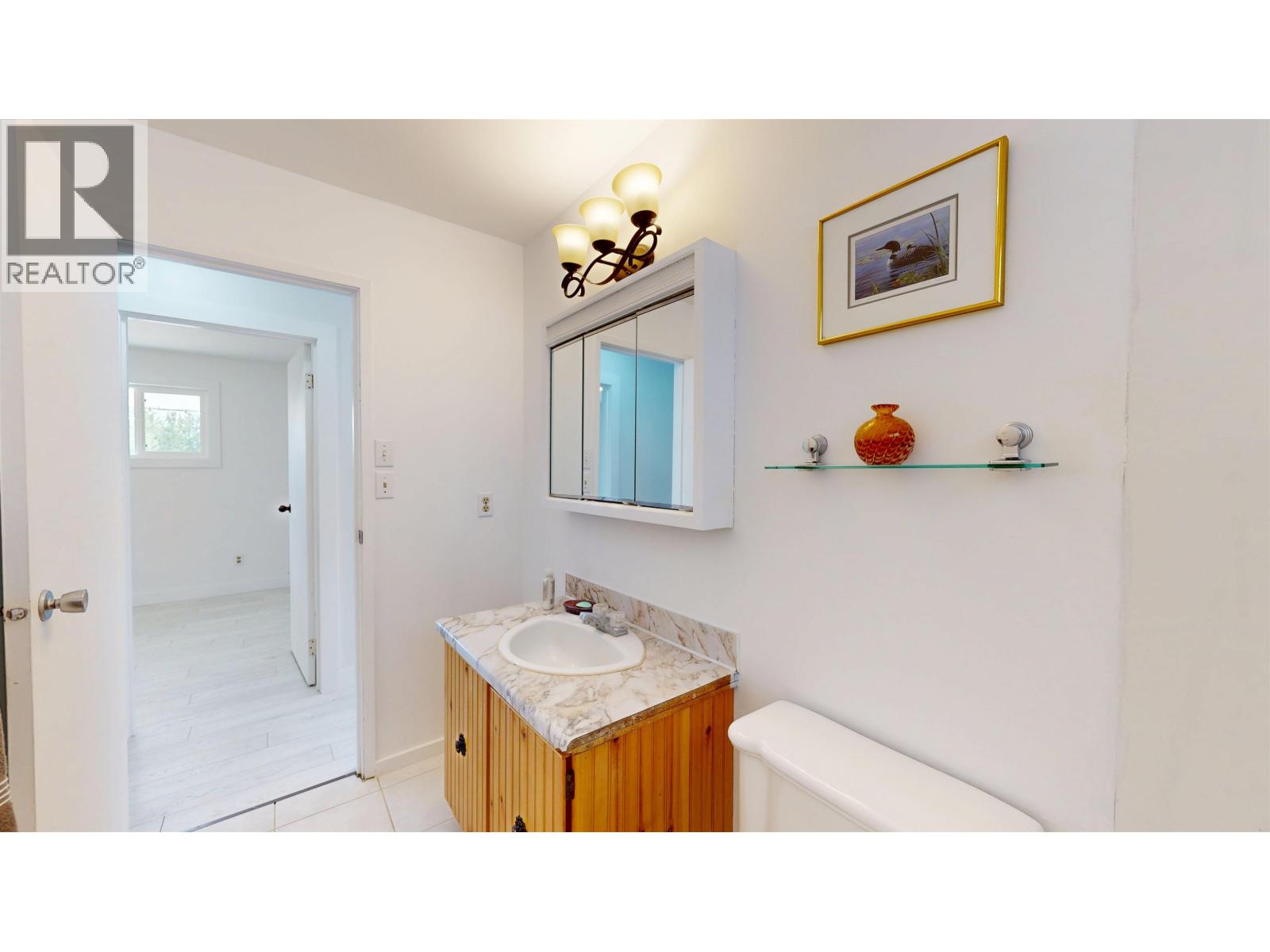 5957 LITTLE FORT 24 HIGHWAY - 17