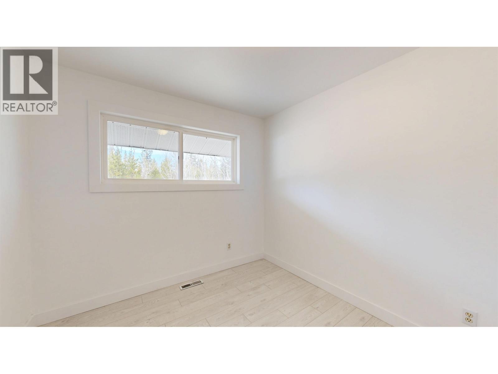 5957 LITTLE FORT 24 HIGHWAY - 18