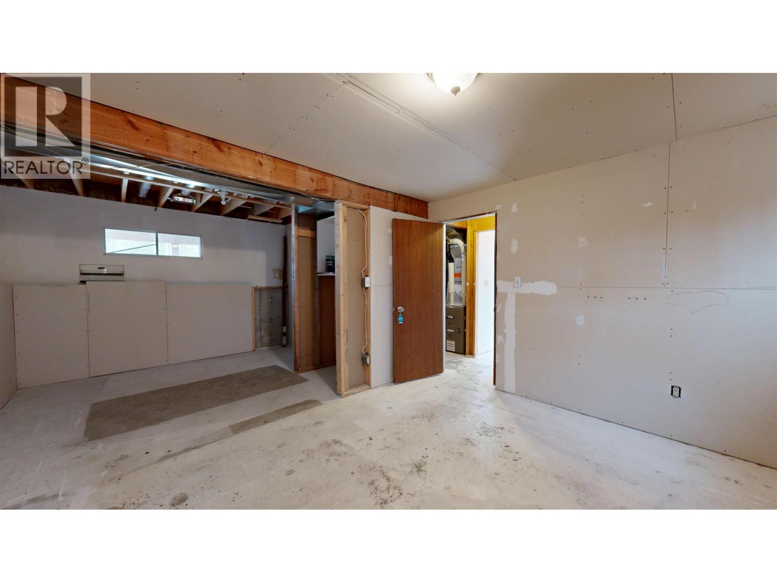 5957 LITTLE FORT 24 HIGHWAY - 23