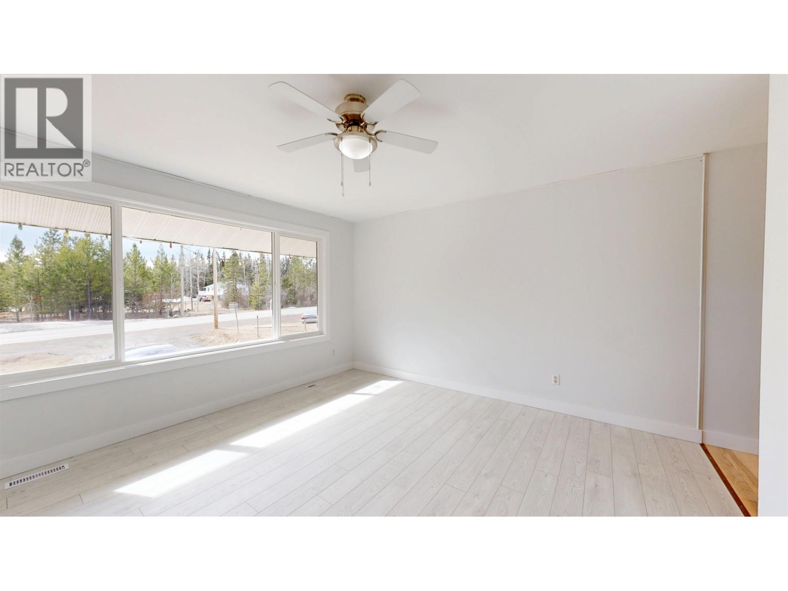 5957 LITTLE FORT 24 HIGHWAY - 8