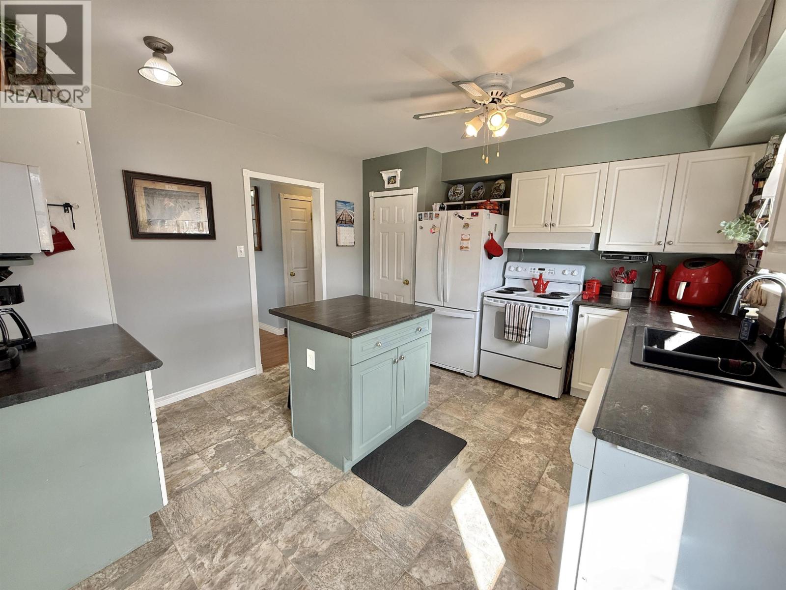 370 WILKINSON STREET, Quesnel