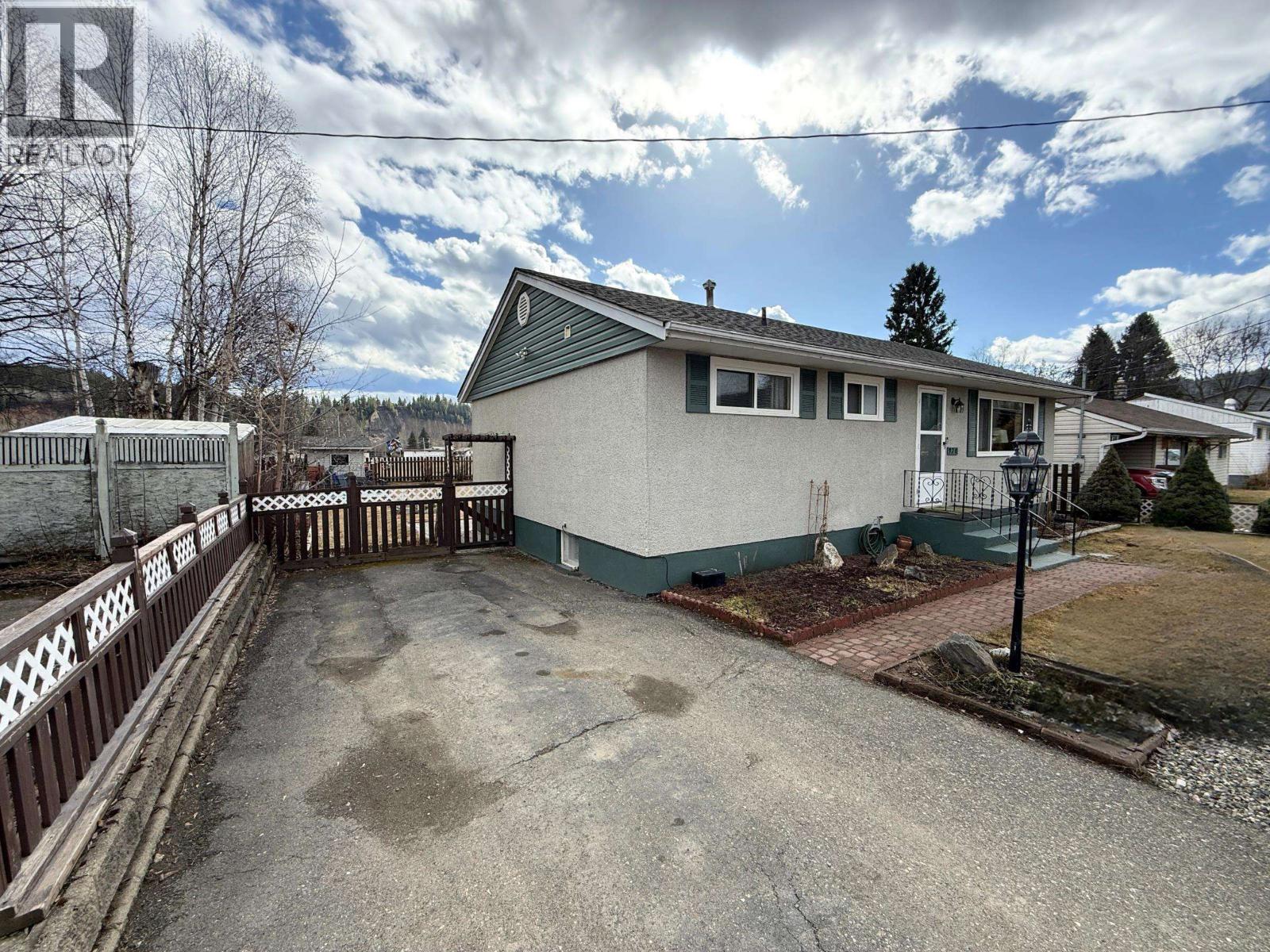 370 WILKINSON STREET, Quesnel