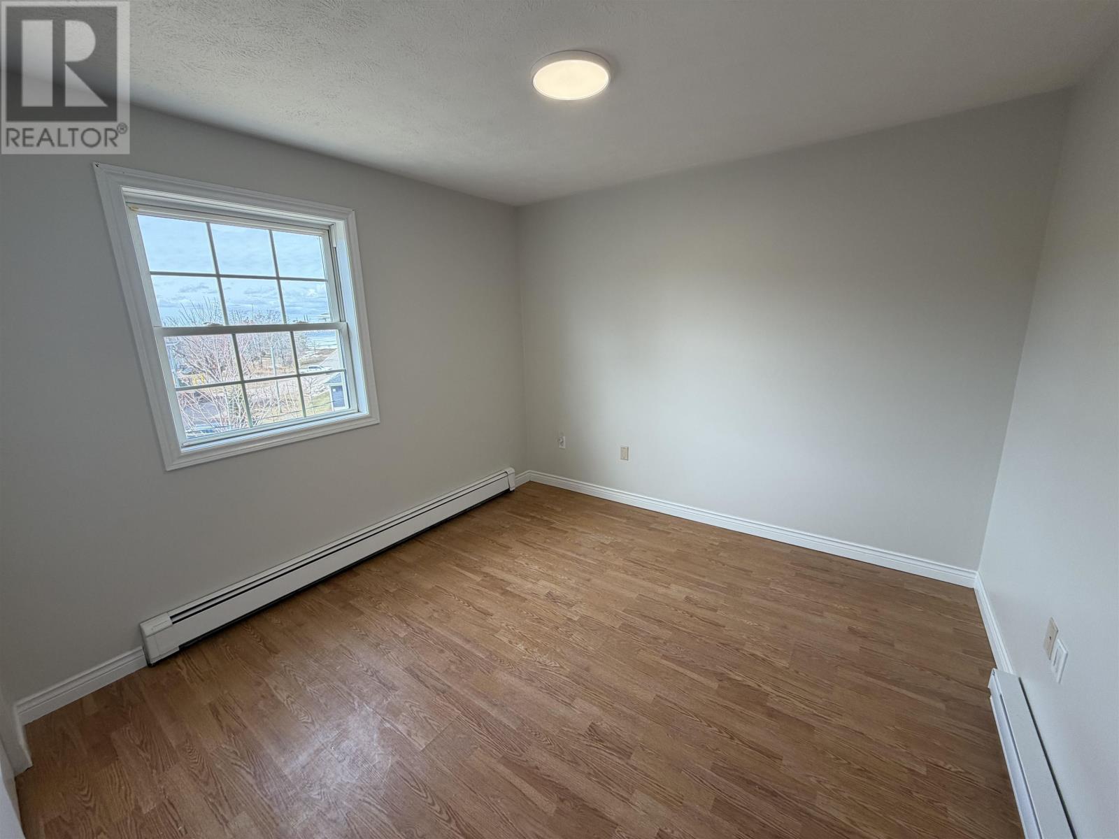 UNIT 10 10 GLEN STEWART DRIVE - 7