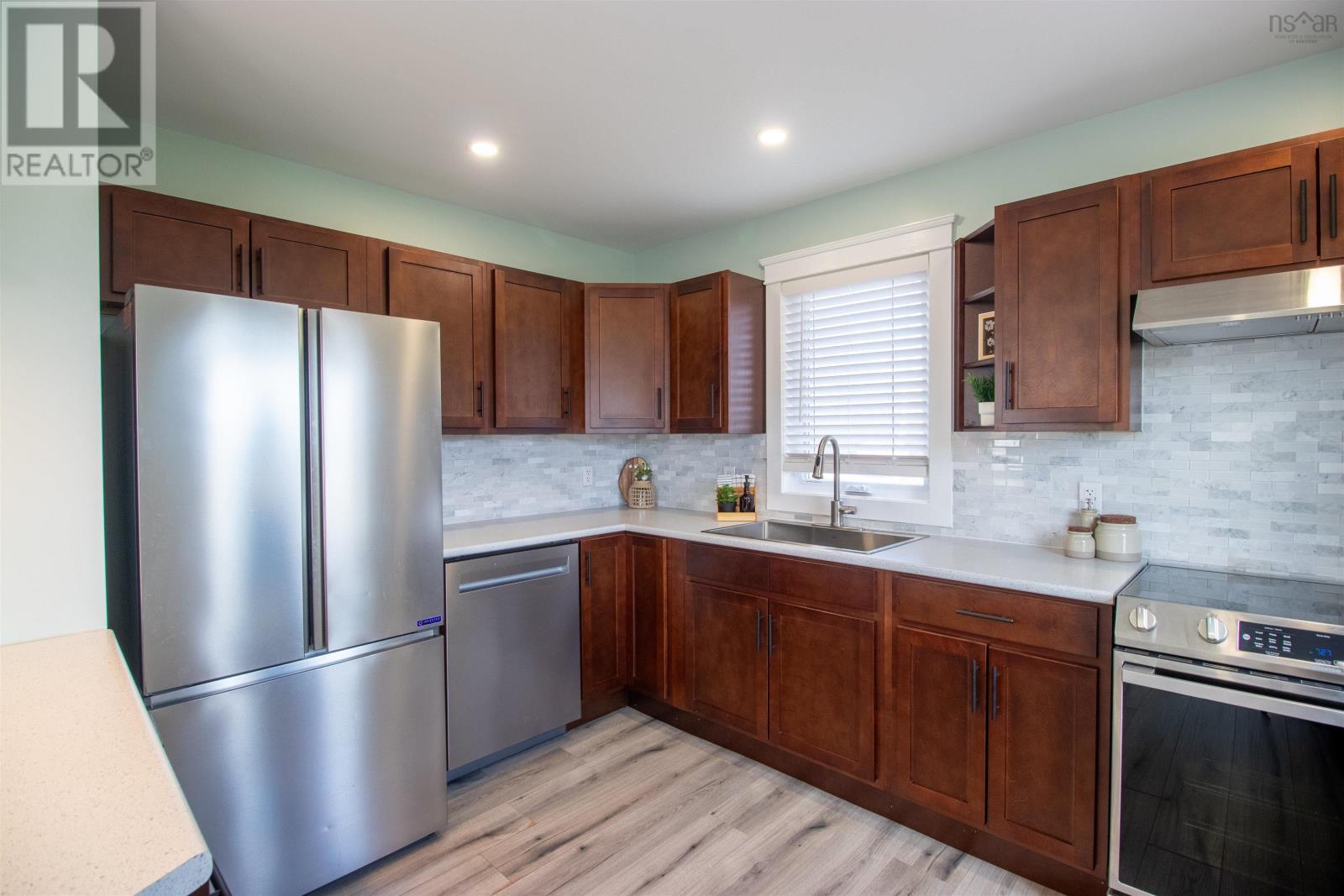 Property 12 of 38 of 79 Saubren Lane