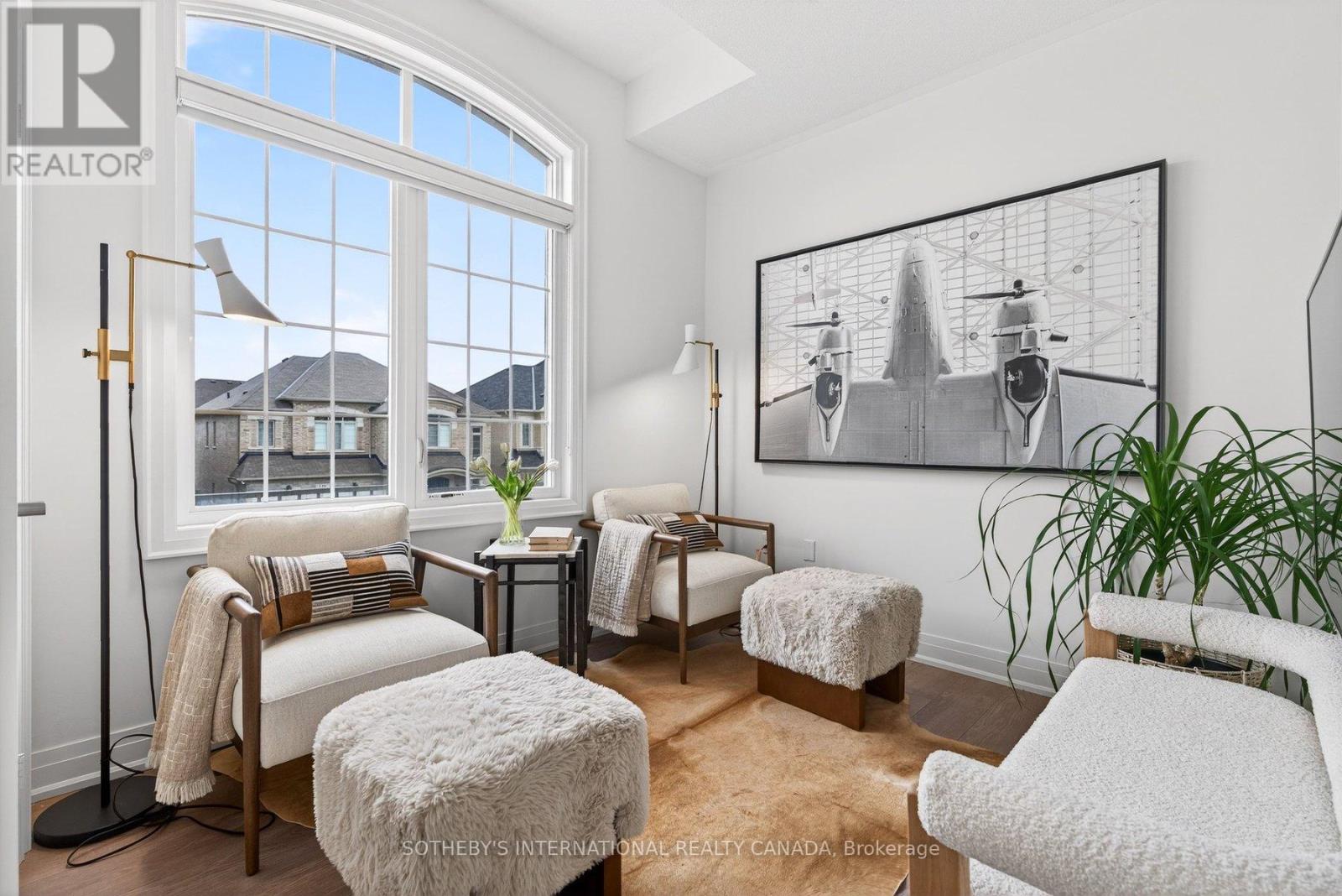 115 AVANTI CRESCENT - 26