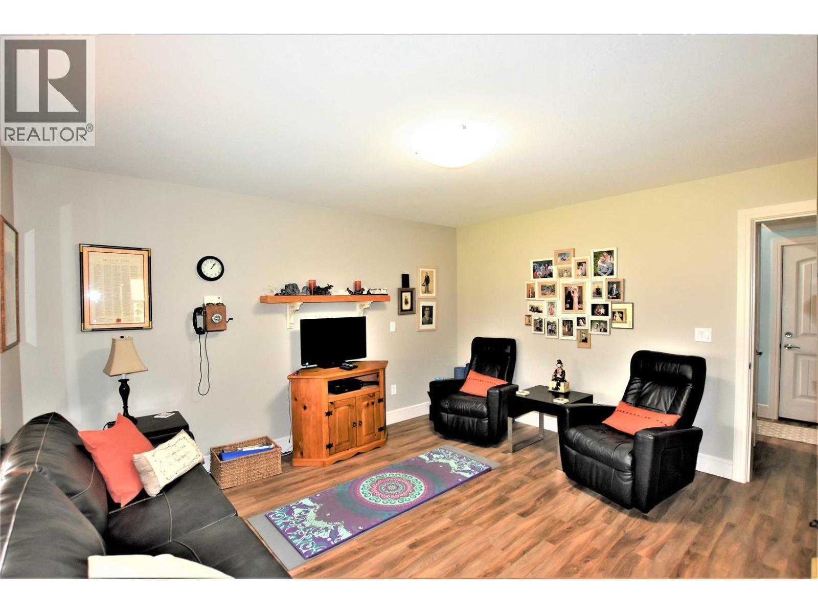 129 Deer Street, Vernon