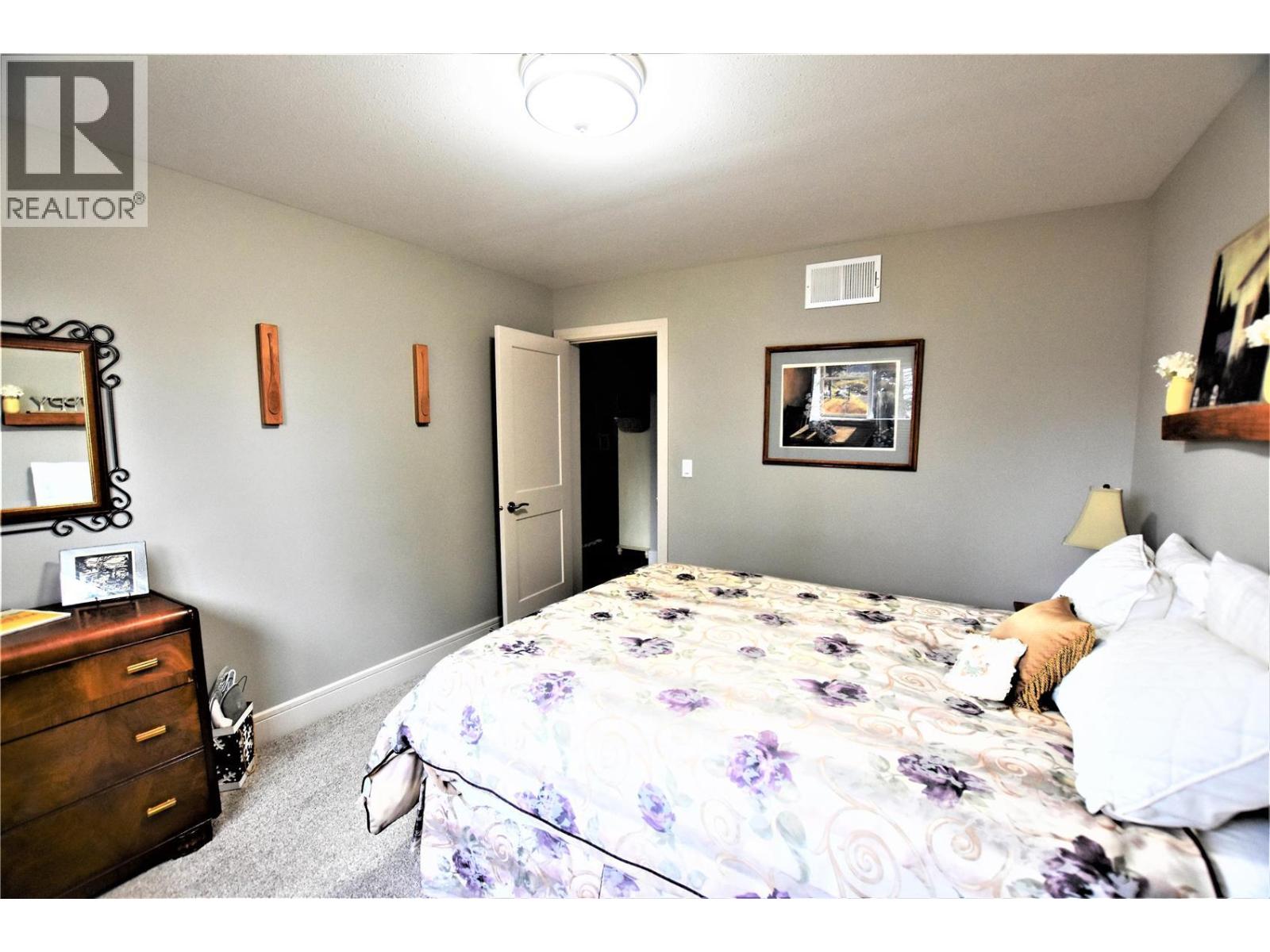 129 Deer Street, Vernon