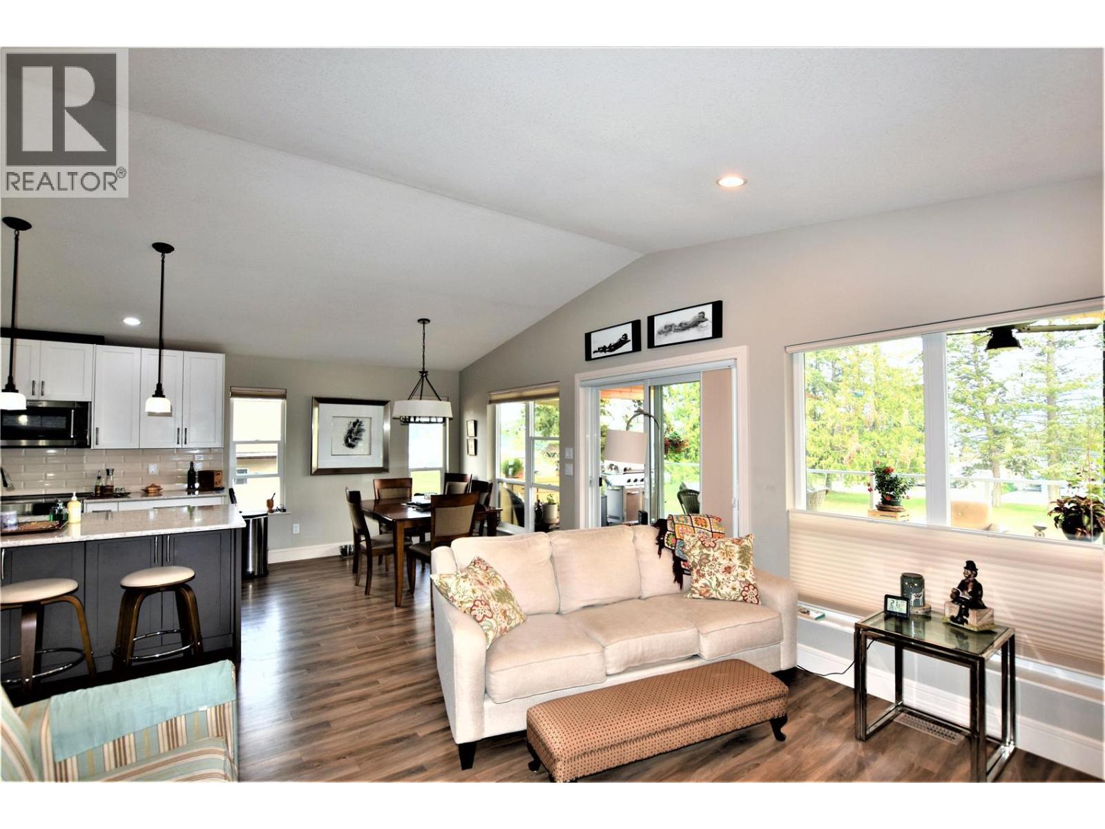 129 Deer Street, Vernon