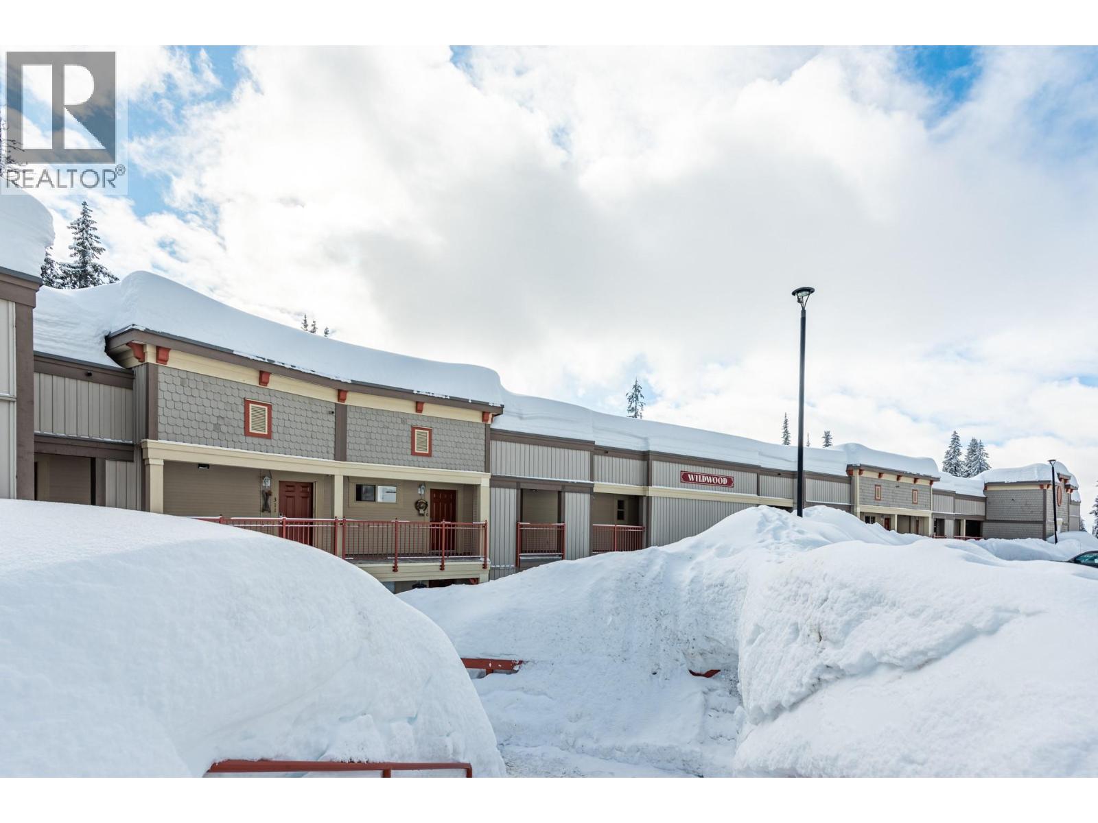 9812 Silver Star Road Unit# 305, Vernon