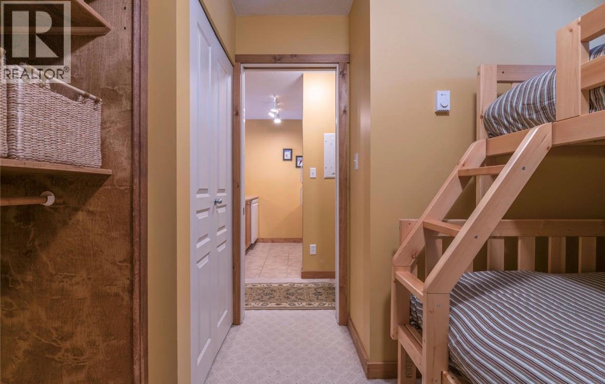 9812 Silver Star Road Unit# 305, Vernon