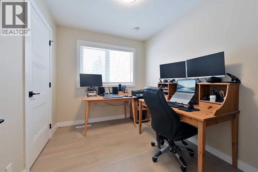 Single Family House Bungalow for Sale in  Lombardy Crescent SW North Glenmore Park Calgary 