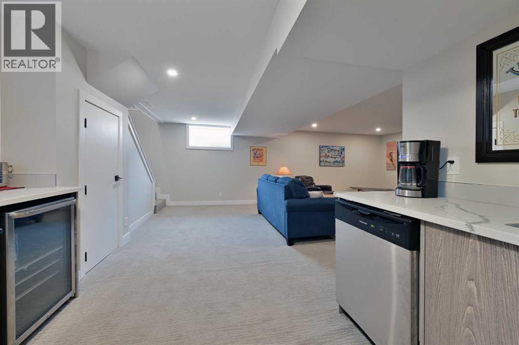 Single Family House Bungalow for Sale in  Lombardy Crescent SW North Glenmore Park Calgary 