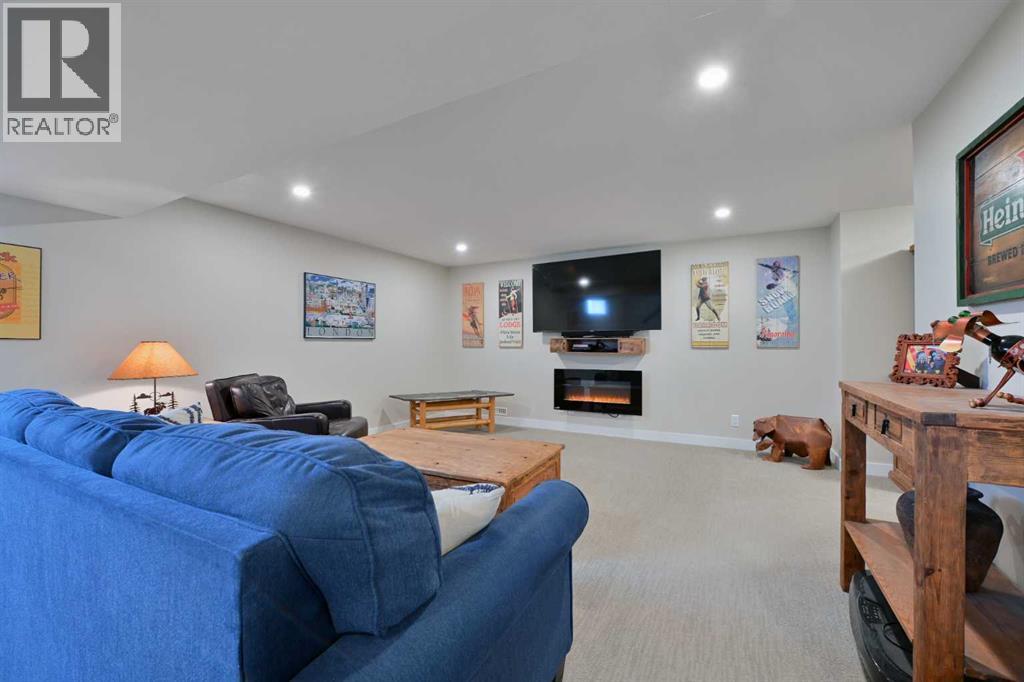 Single Family House Bungalow for Sale in  Lombardy Crescent SW North Glenmore Park Calgary 