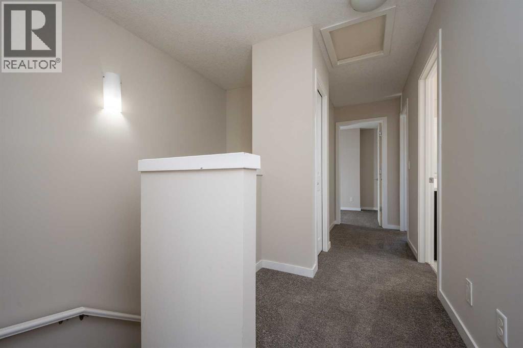 Single Family House for Sale in  Copperstone Park SE Copperfield Calgary 