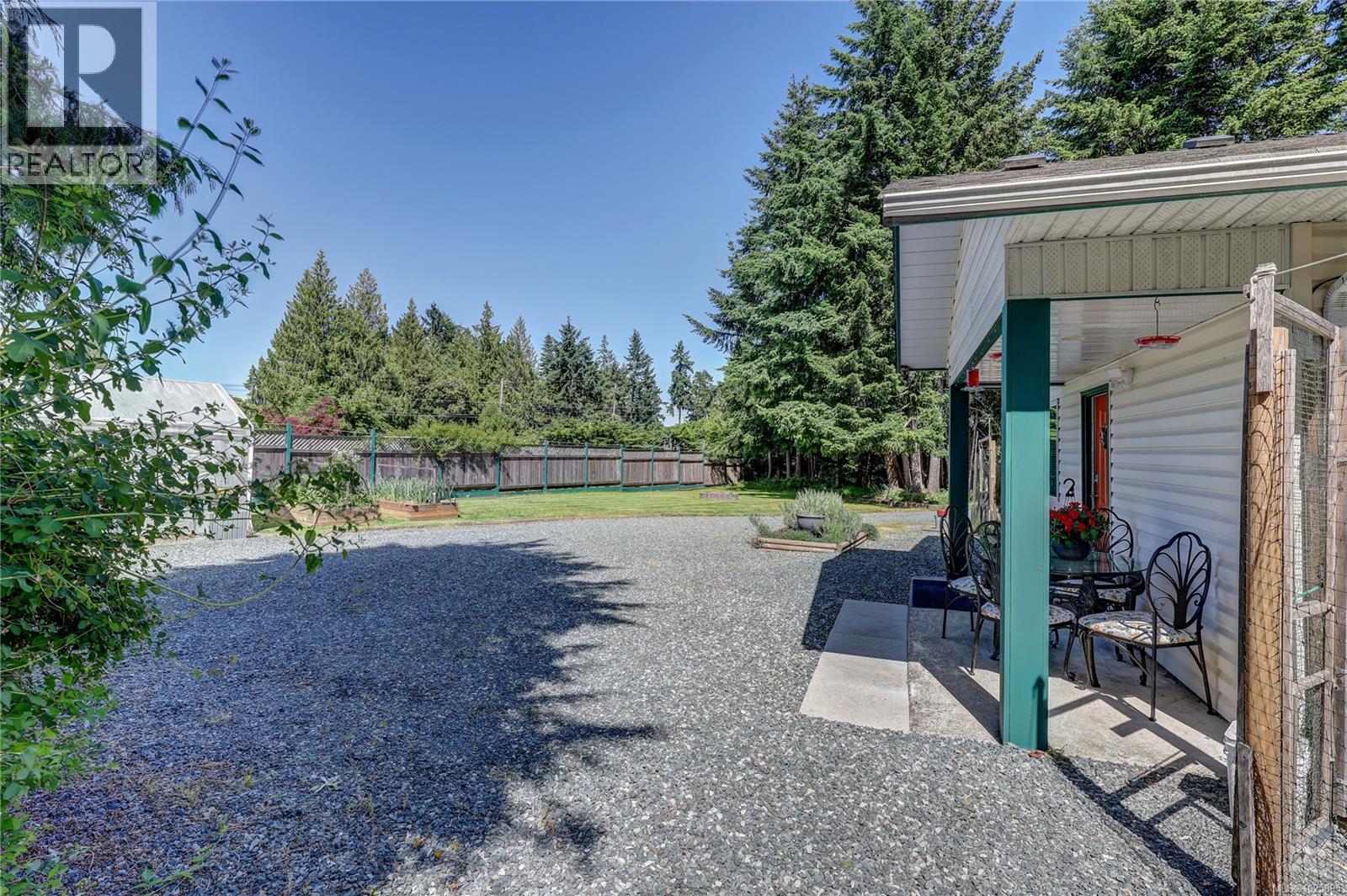 4840 BLUE HERON DR - 74