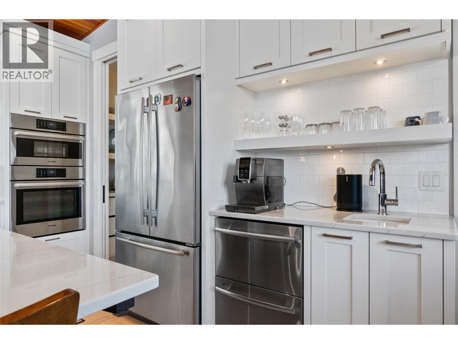  4125 Eagle Bay Road, Eagle Bay